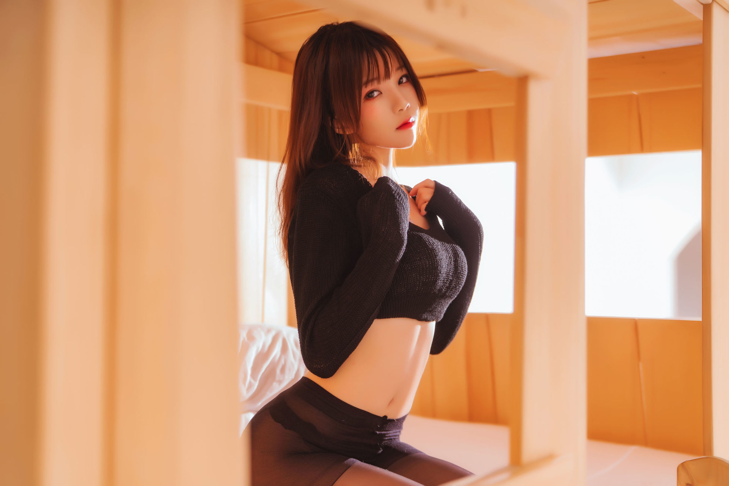영타오미아오 흑&백의 섹시 블랙