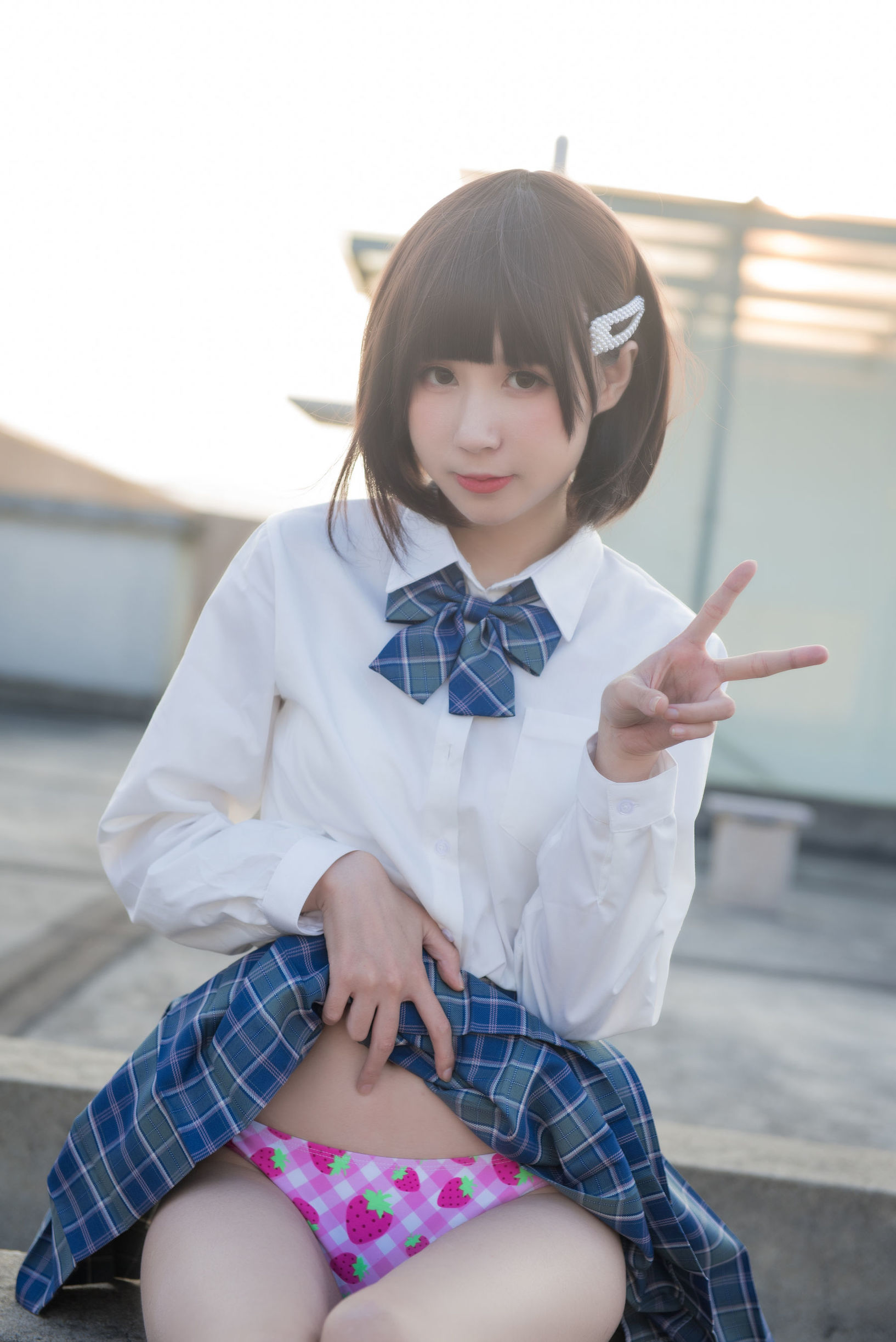萌妹子南鸽 少女裙底