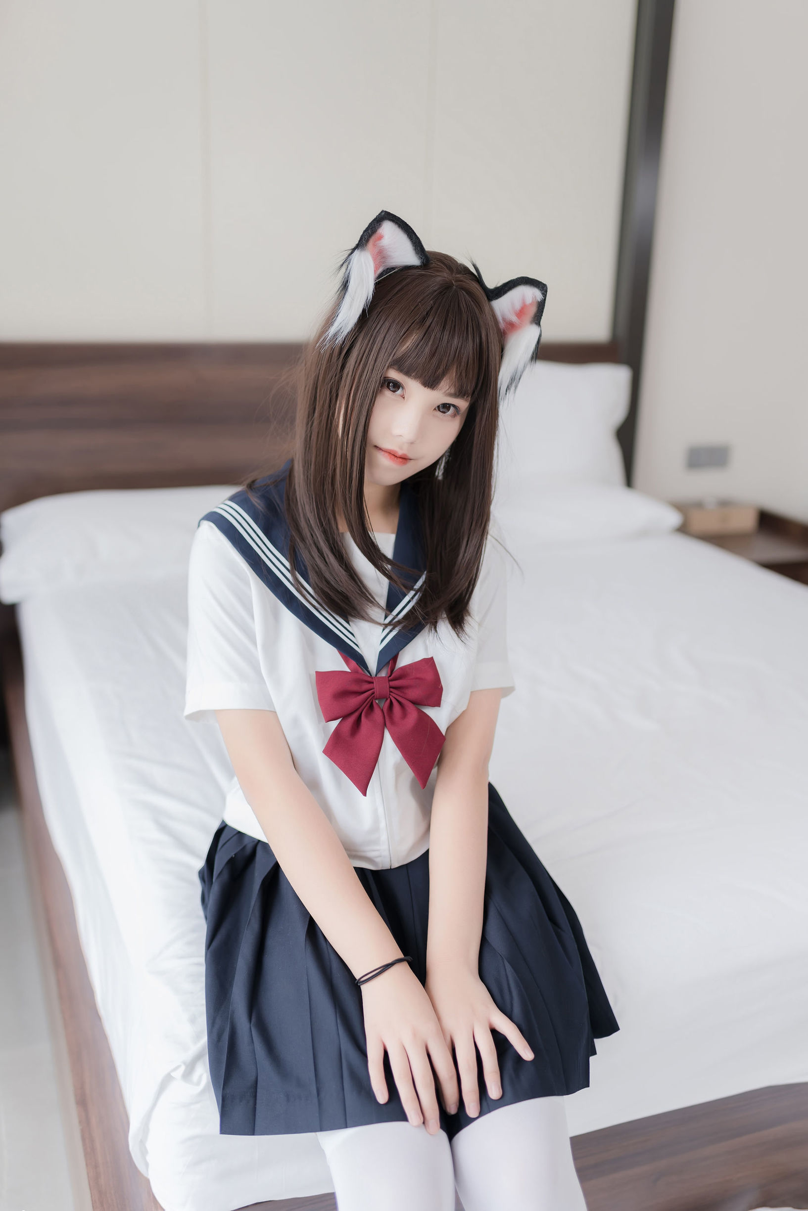 萌え系お嬢様 蜜汁猫裘 猫耳JK