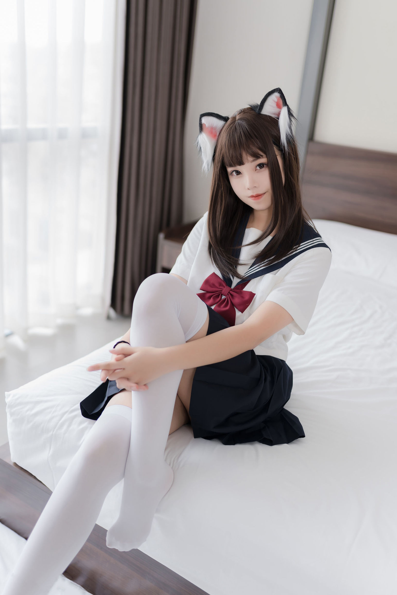 萌え系お嬢様 蜜汁猫裘 猫耳JK