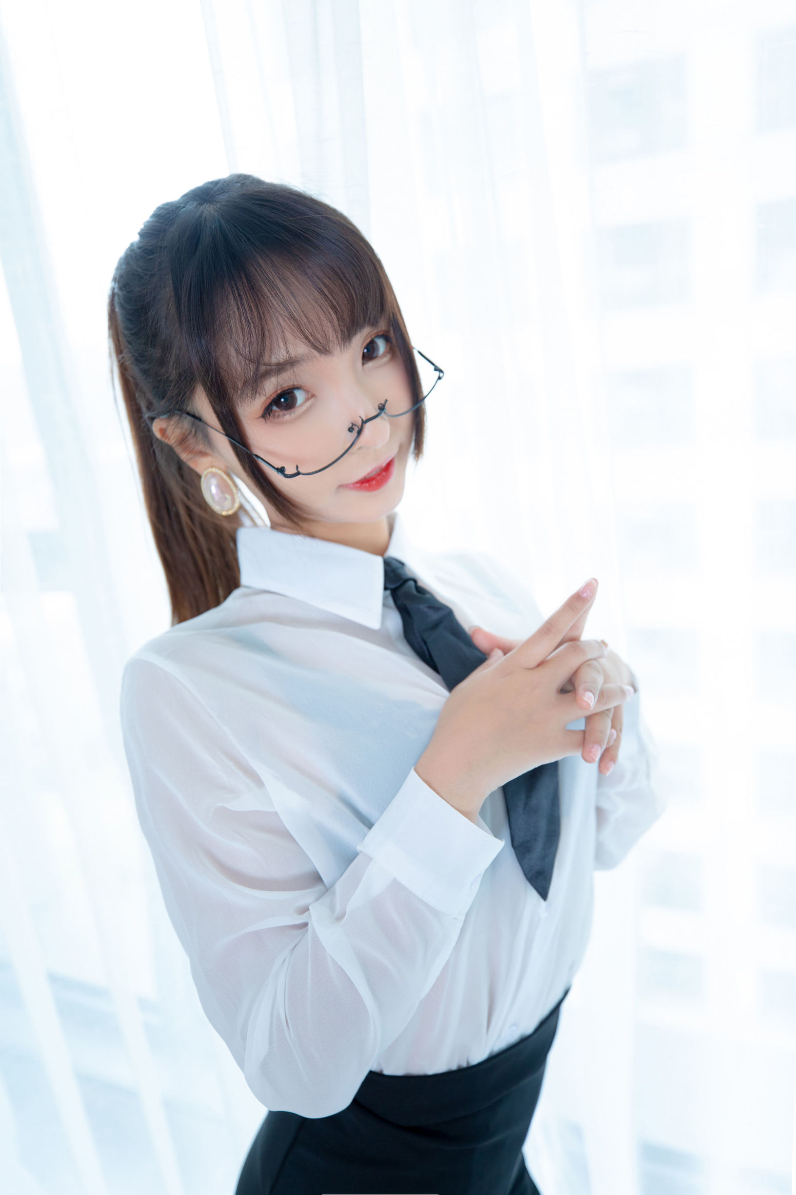  belle  Kagura Ban Mafuyu White Office