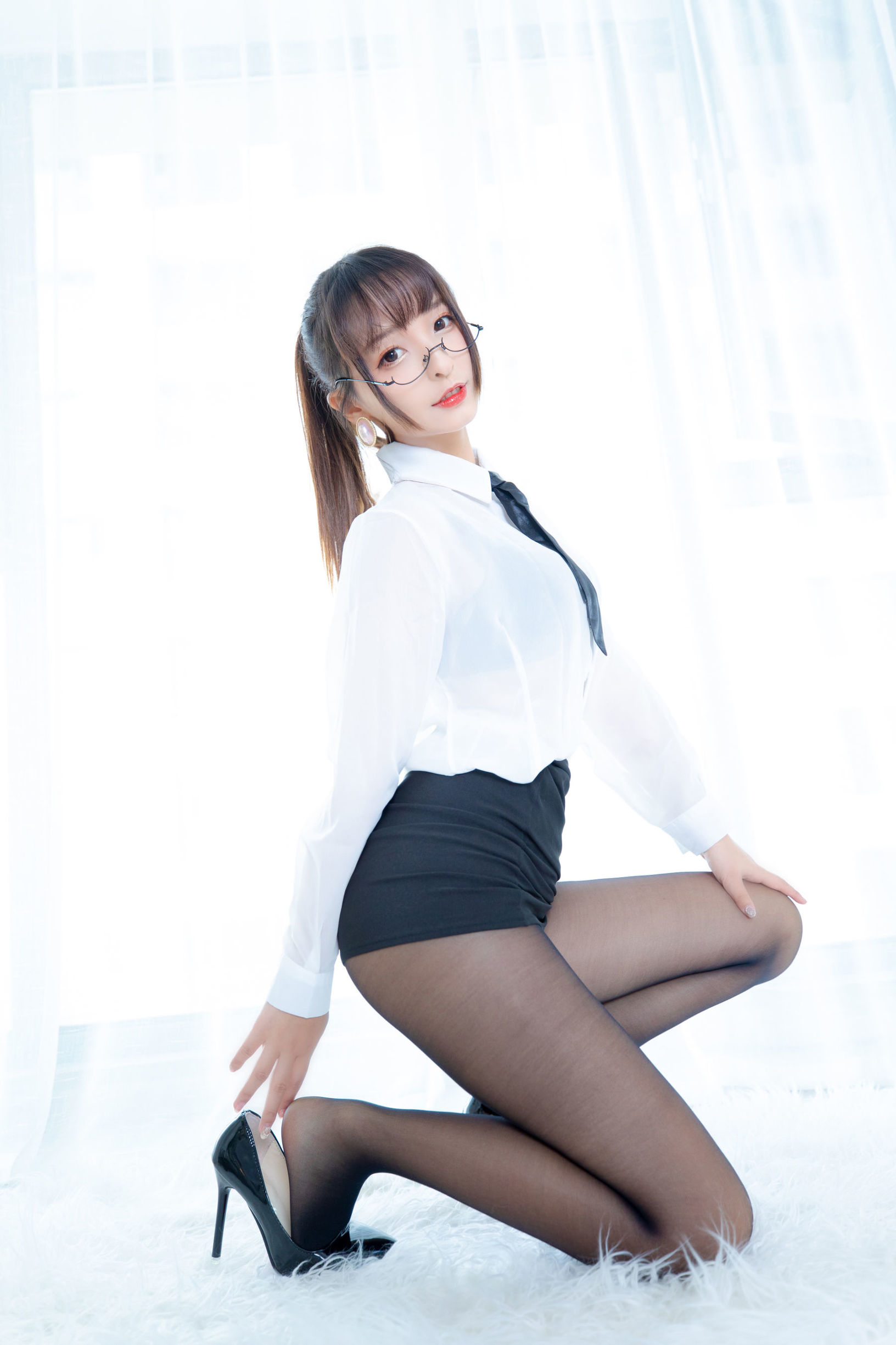 萝莉神楽板真冬 ホワイトオフィス