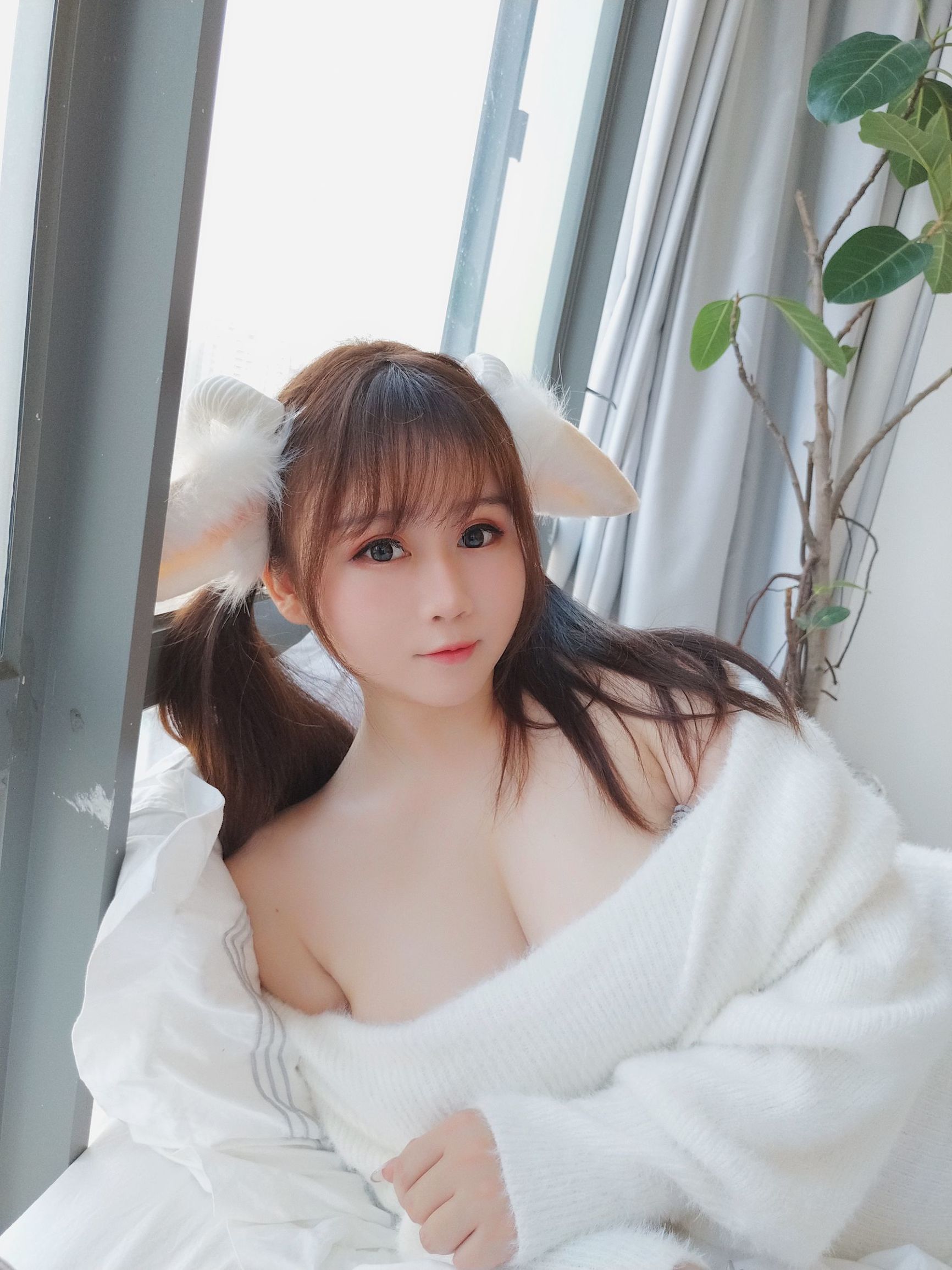 蜜桃少女是依酱呀 羊咩咩