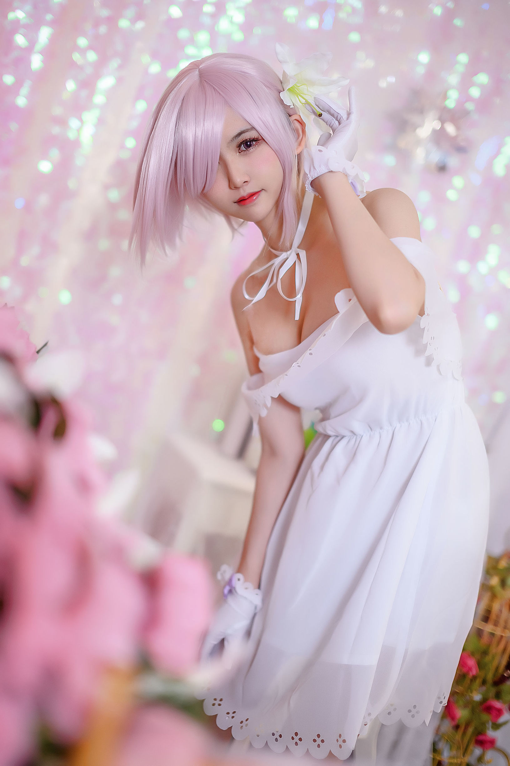 超人気のコスプレイヤー ウナギフェイアー マシュの白いスカート