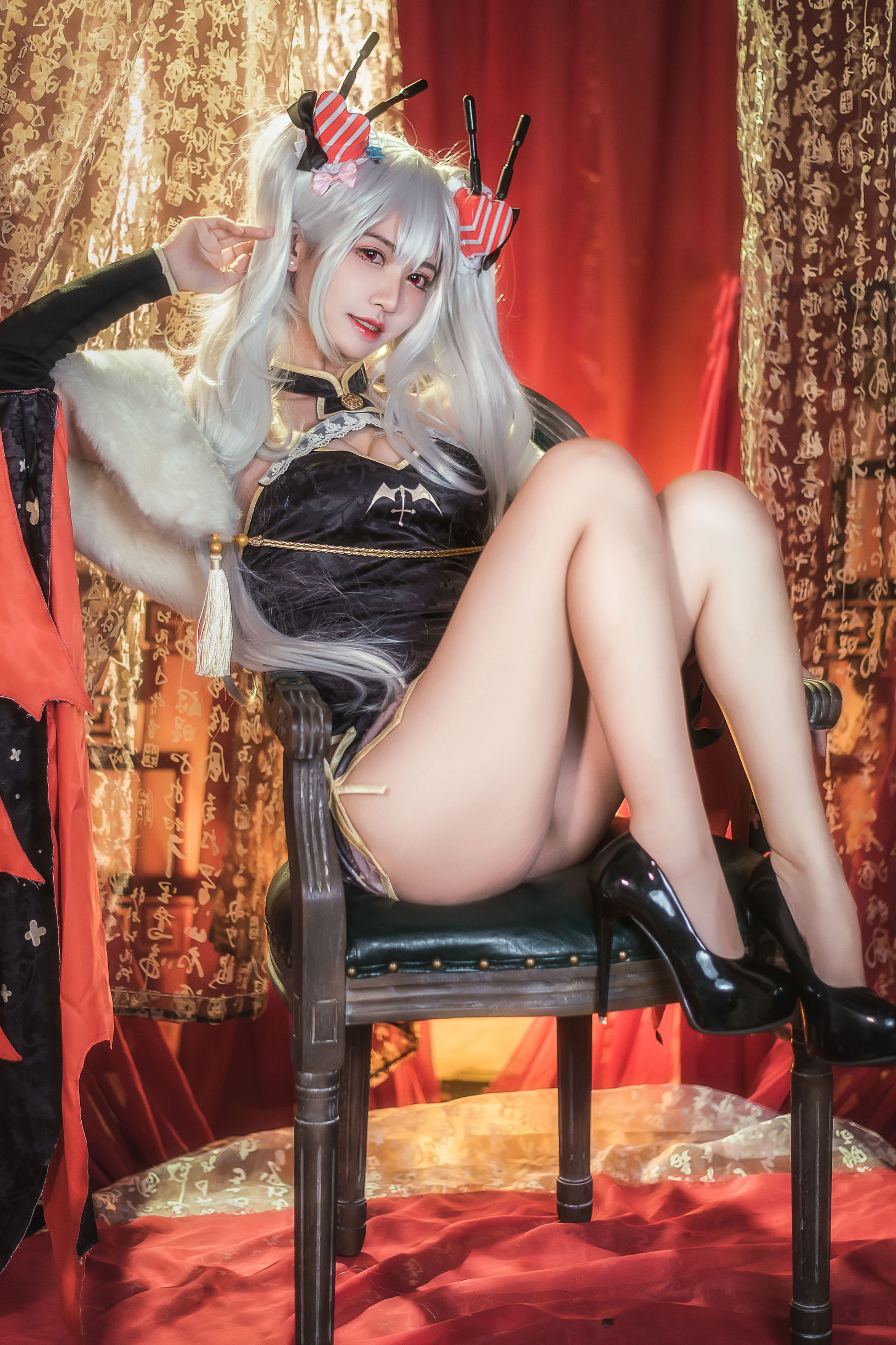 슈퍼 인기 Coser 은어페이얼 비란화상 흡혈귀