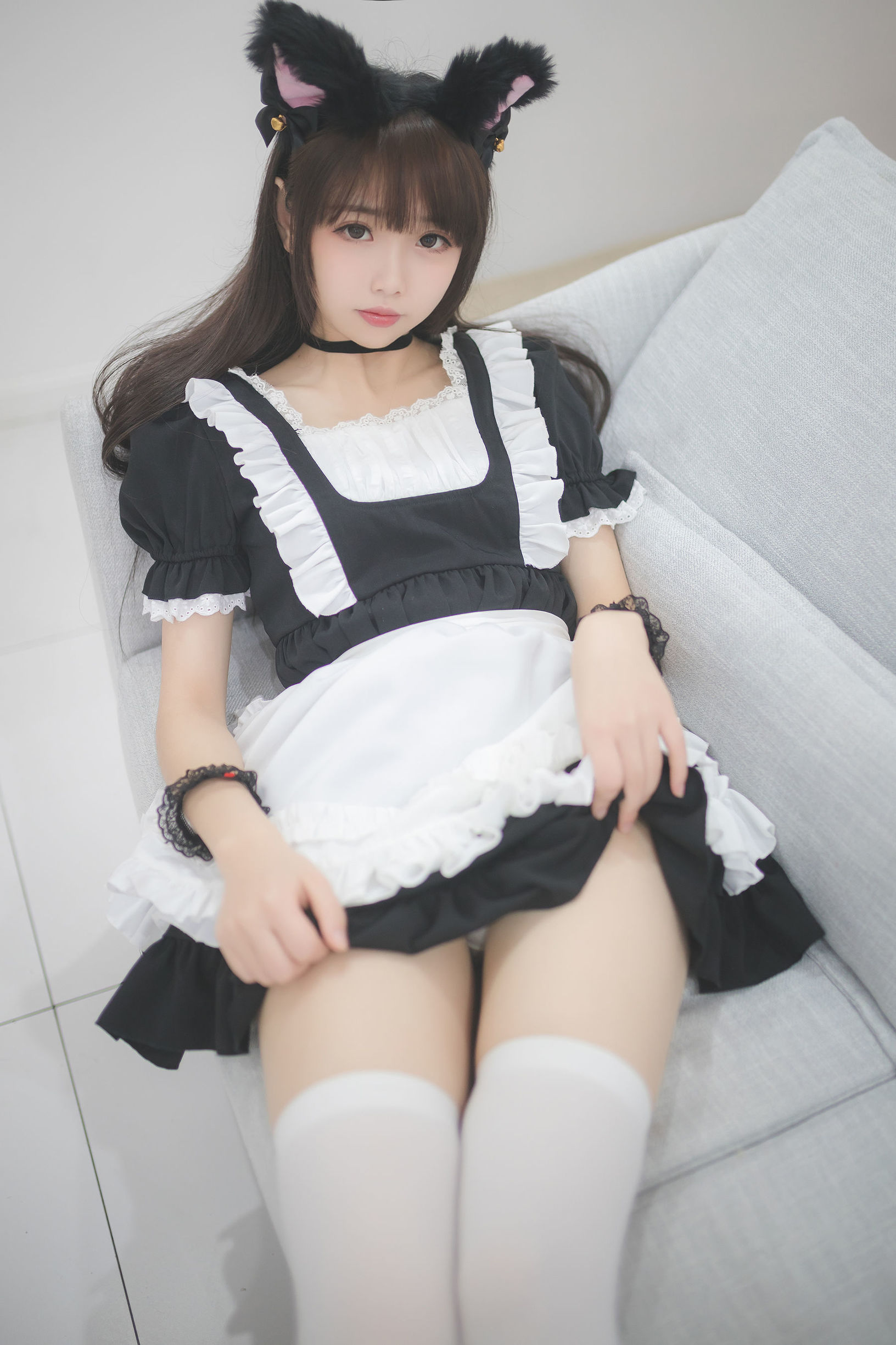 คอสเซี่ยวเจี๋ยเสี่ยวฉี ชุดผ้าขาวของคนรับใช้