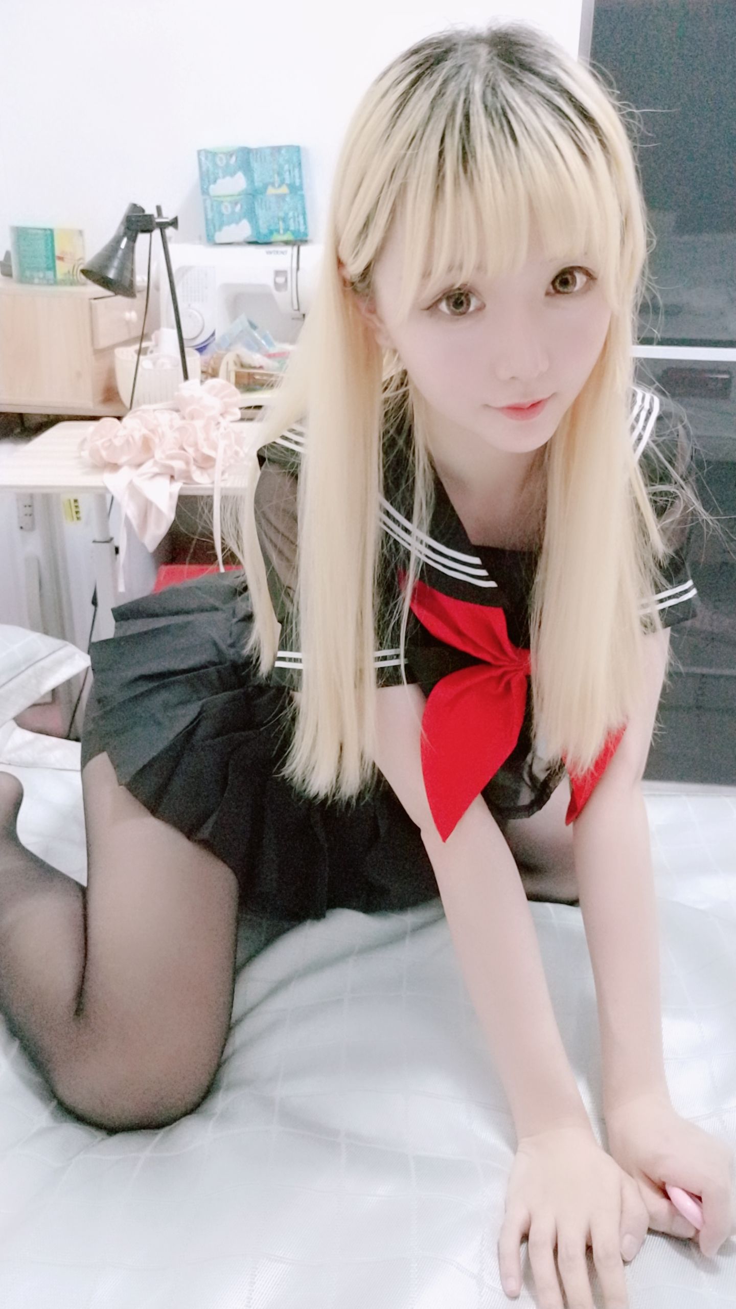 Coser小姐姐星之迟迟 黑制服