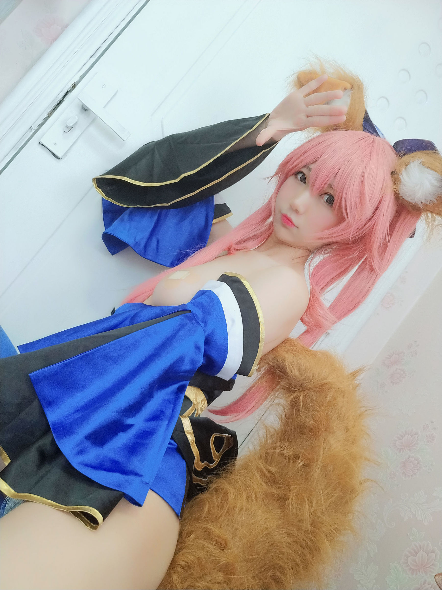 ナギサ魔物にゃん 自撮りシリーズ No.004 玉藻前同人