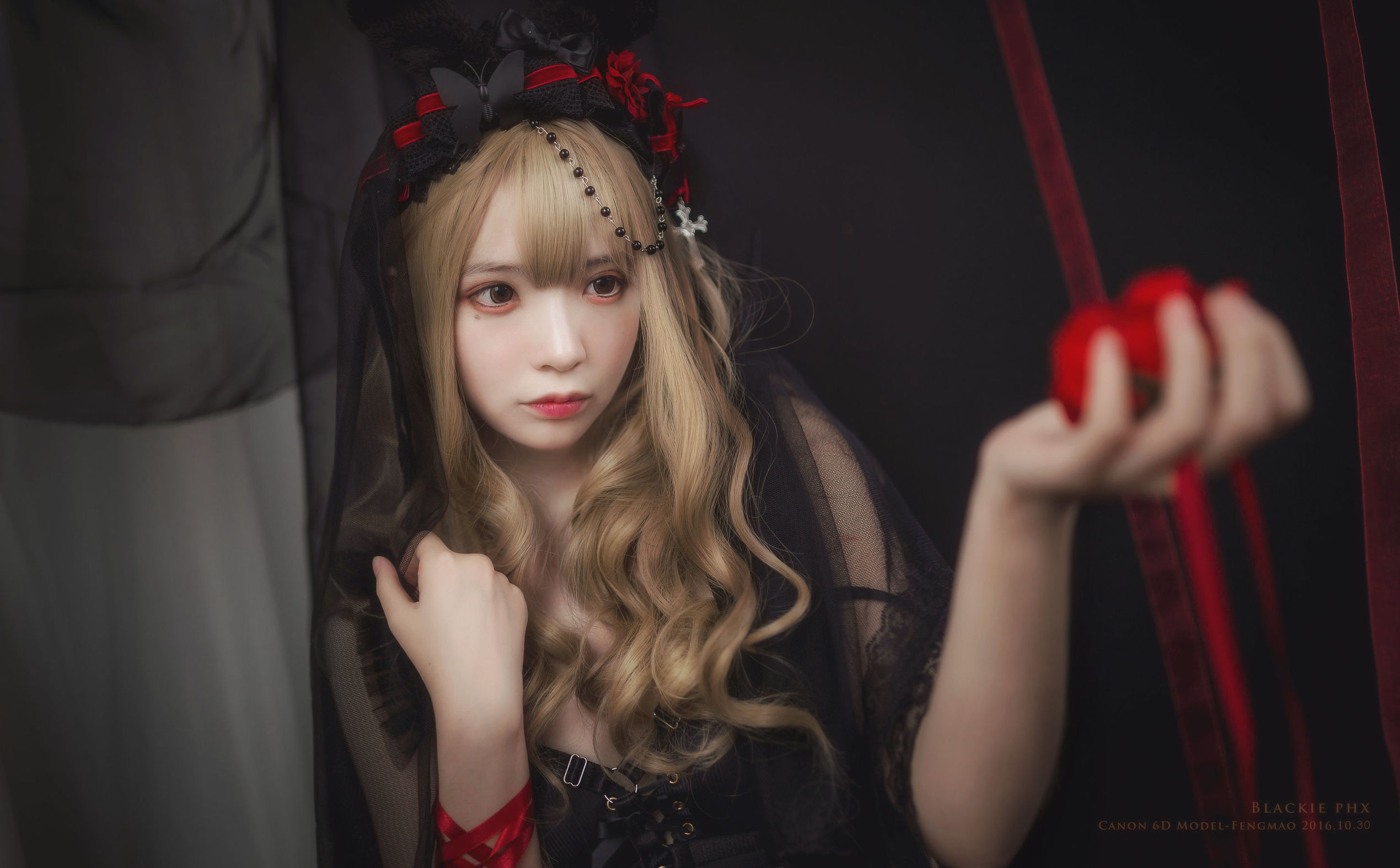 Cosplay Photos] Feng Mao ss - Black Rose