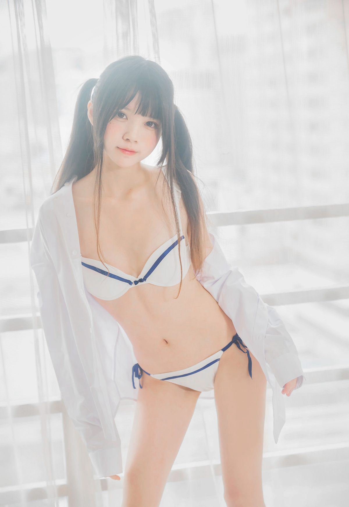 桜桃喵2021最新图集性感cosplay诱惑JK嫩白三点内衣写真