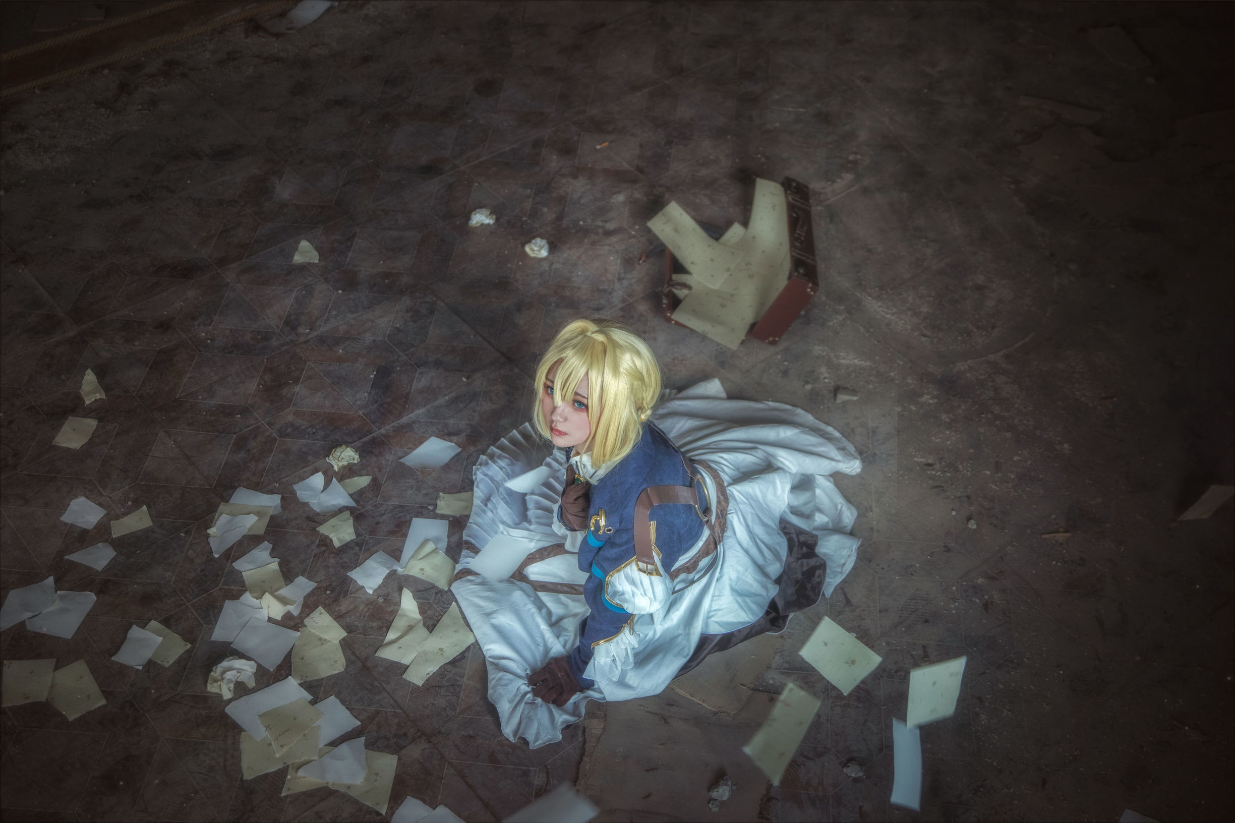[Cosplay写真] 动漫博主弦音sic - 紫罗兰永恒花园 薇尔莉特・伊芙加登