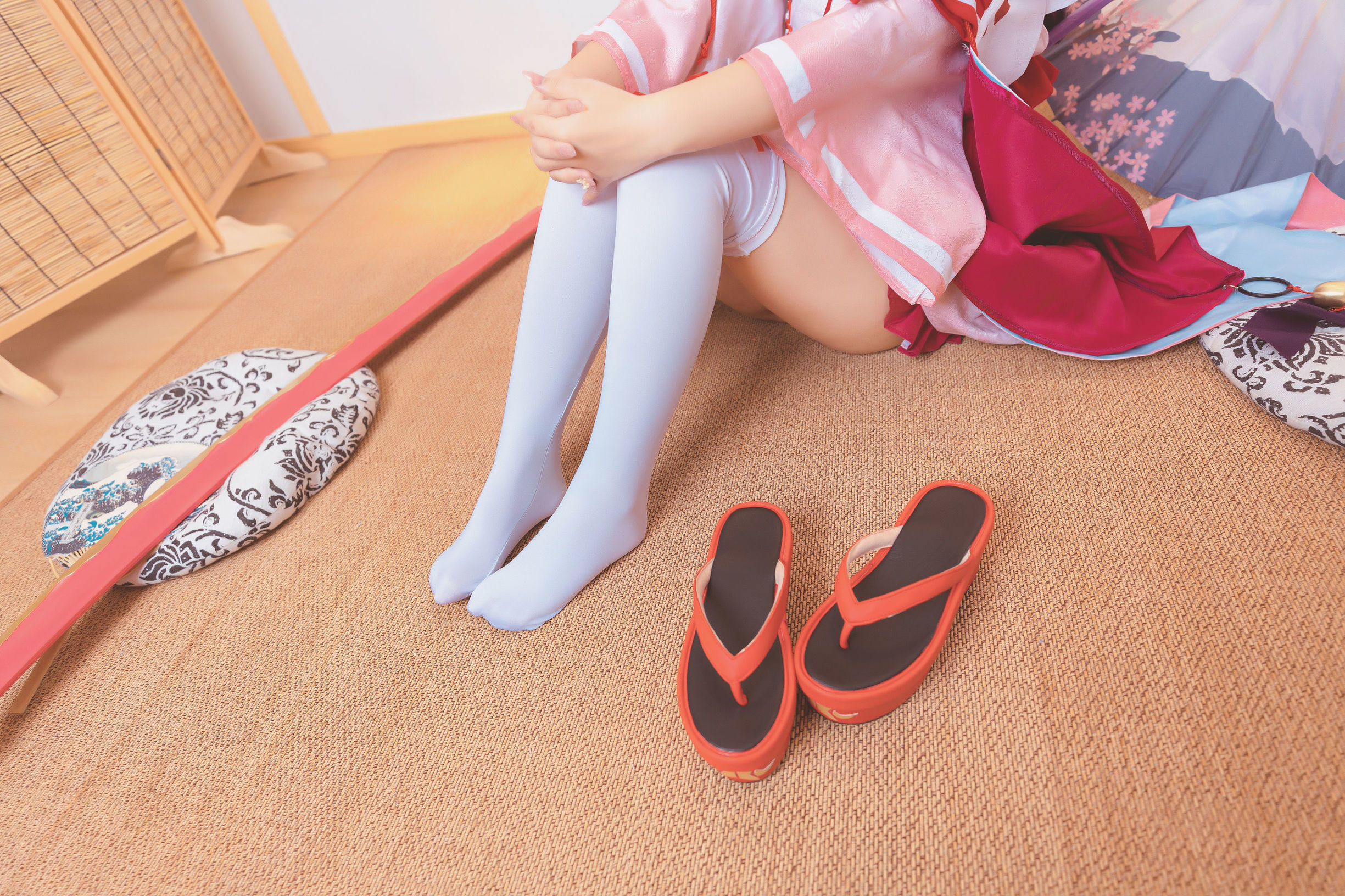 Cosplay写真] ロリ神楽坂真冬の刀の語
