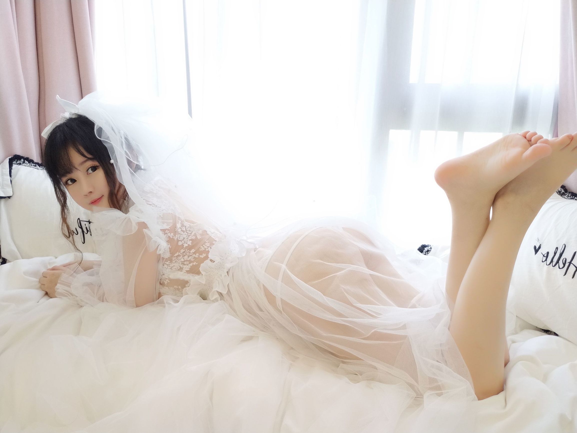 Cosplay Ảnh] Mật Đào Thiếu Nữ Là Yi Jiang - Cô Dâu