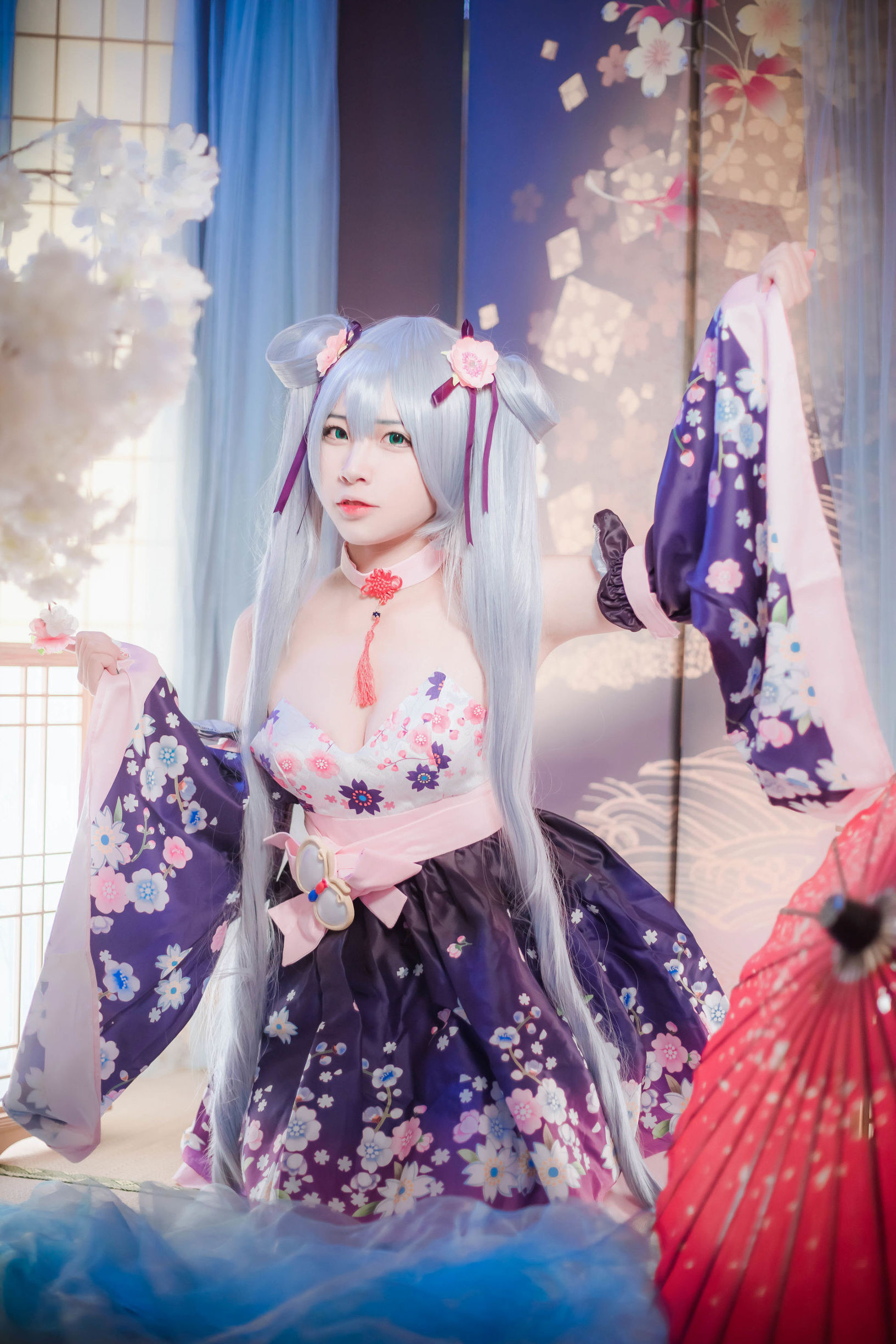 Cosplay Photos] Popular Cosplayer Er Zuo Nisa - Twin Tails