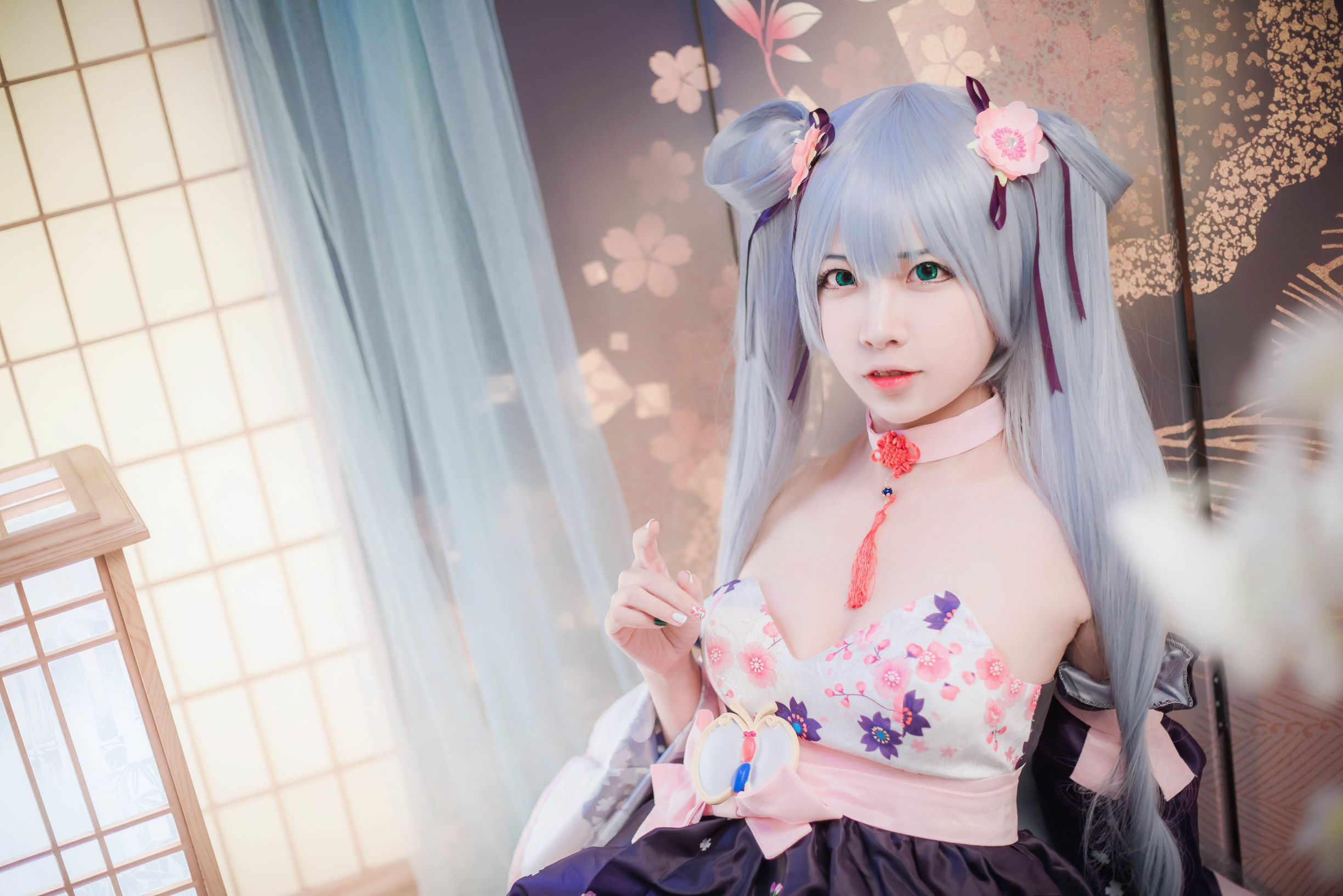 Ảnh Cosplay] Coser Phổ Biến Er Zuo Nisa - Đuôi Ngựa Đôi