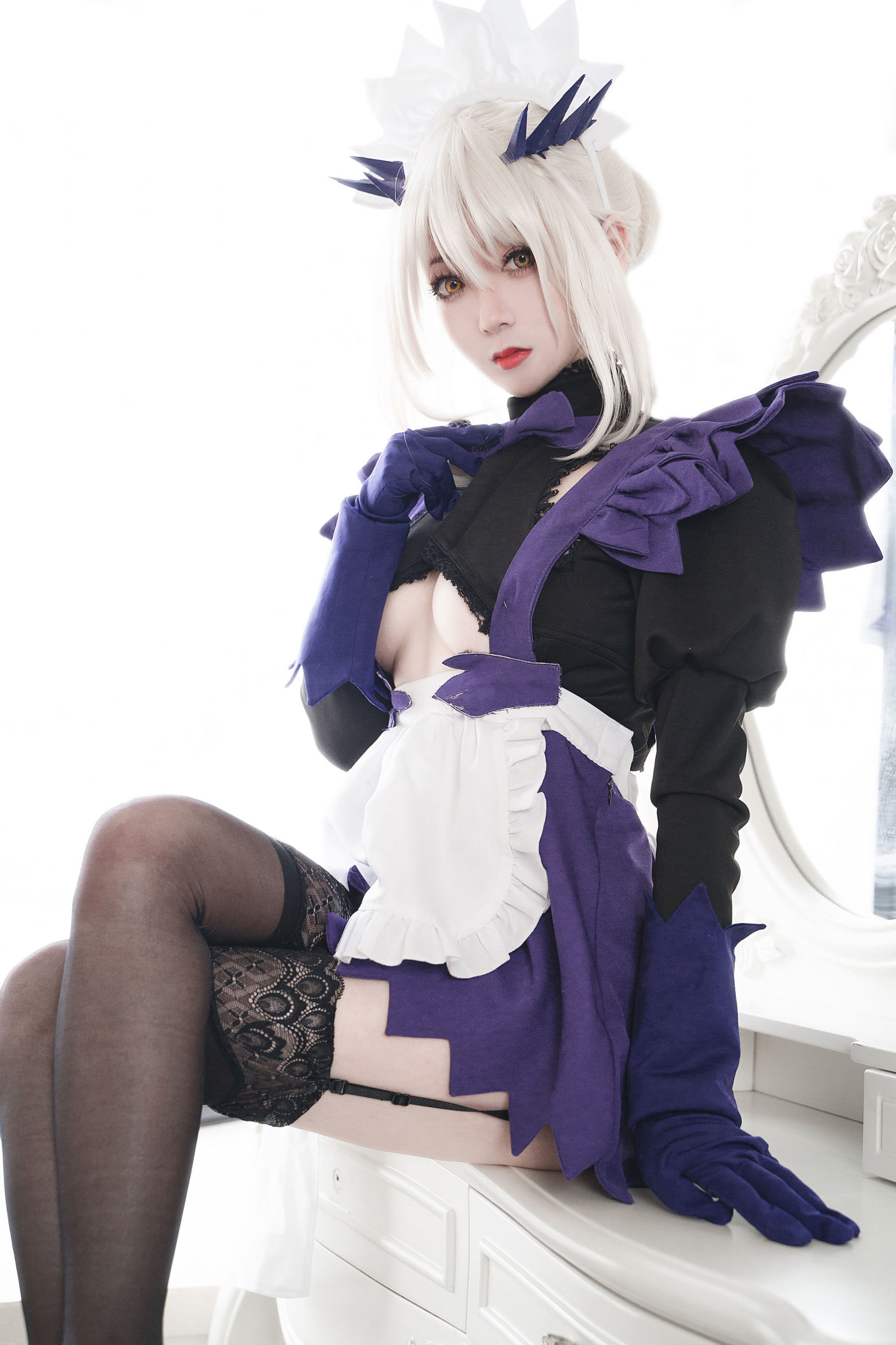 Cosplay ภาพ] สาวเว่ยป๋อ อู๋เจิ้งRyou - ฌานน์ ดาร์ก เมด