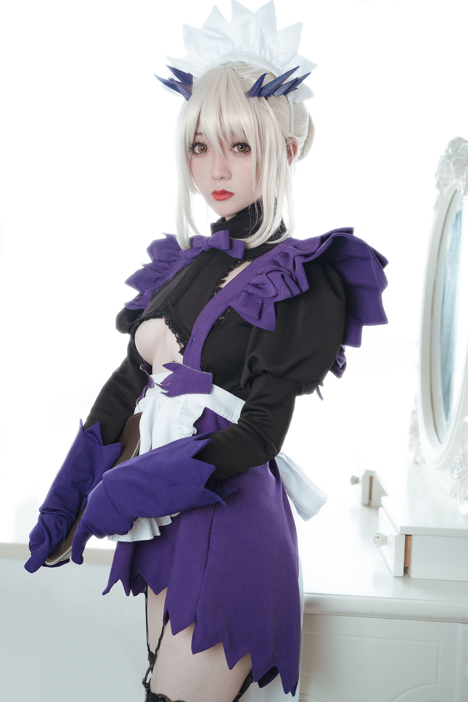 Cosplay ภาพ] สาวเว่ยป๋อ อู๋เจิ้งRyou - ฌานน์ ดาร์ก เมด