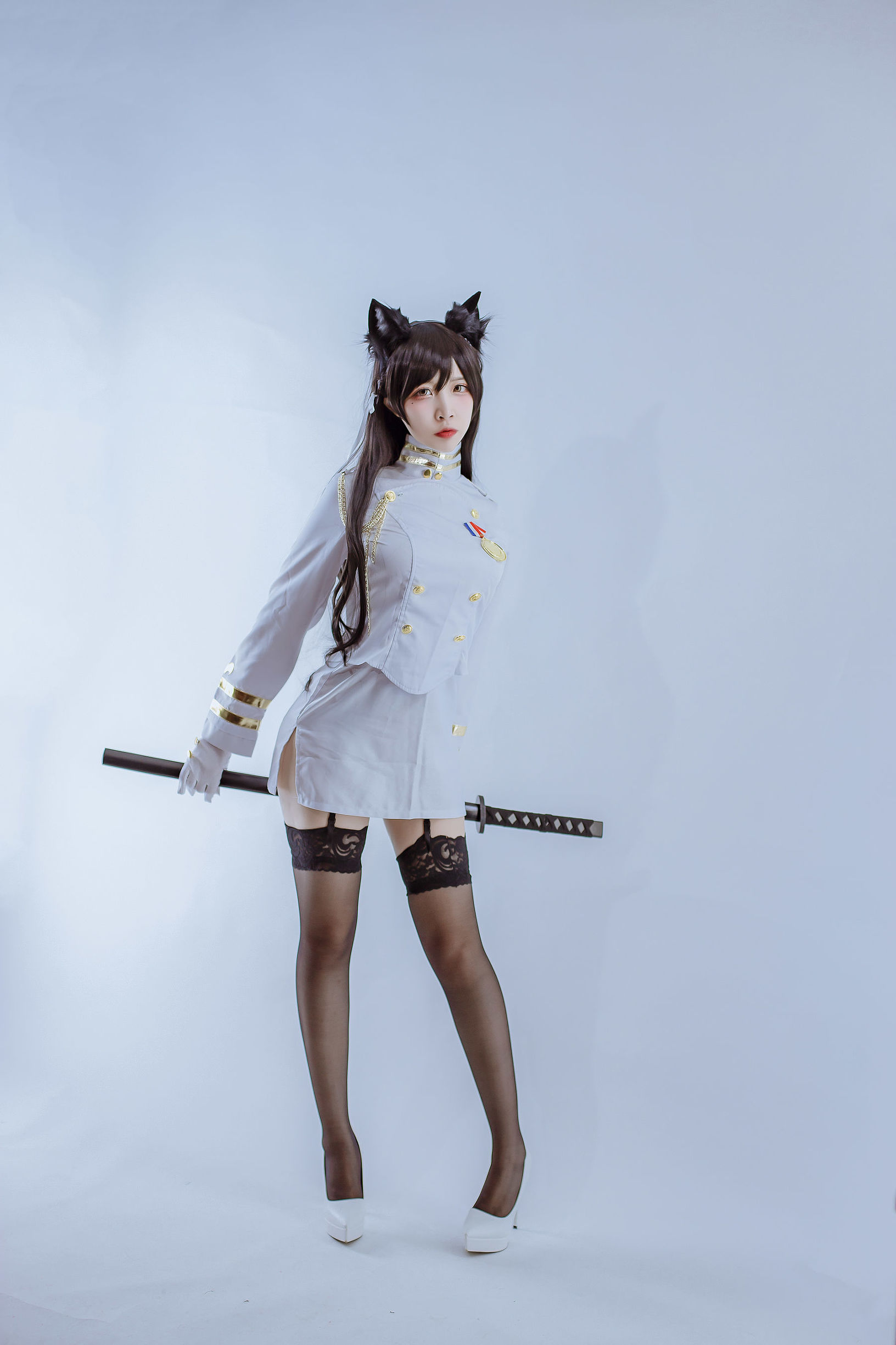 Cosplay Photos] Popular Coser Er Zuo Nisa - Azur Lane Atago Military Uniform
