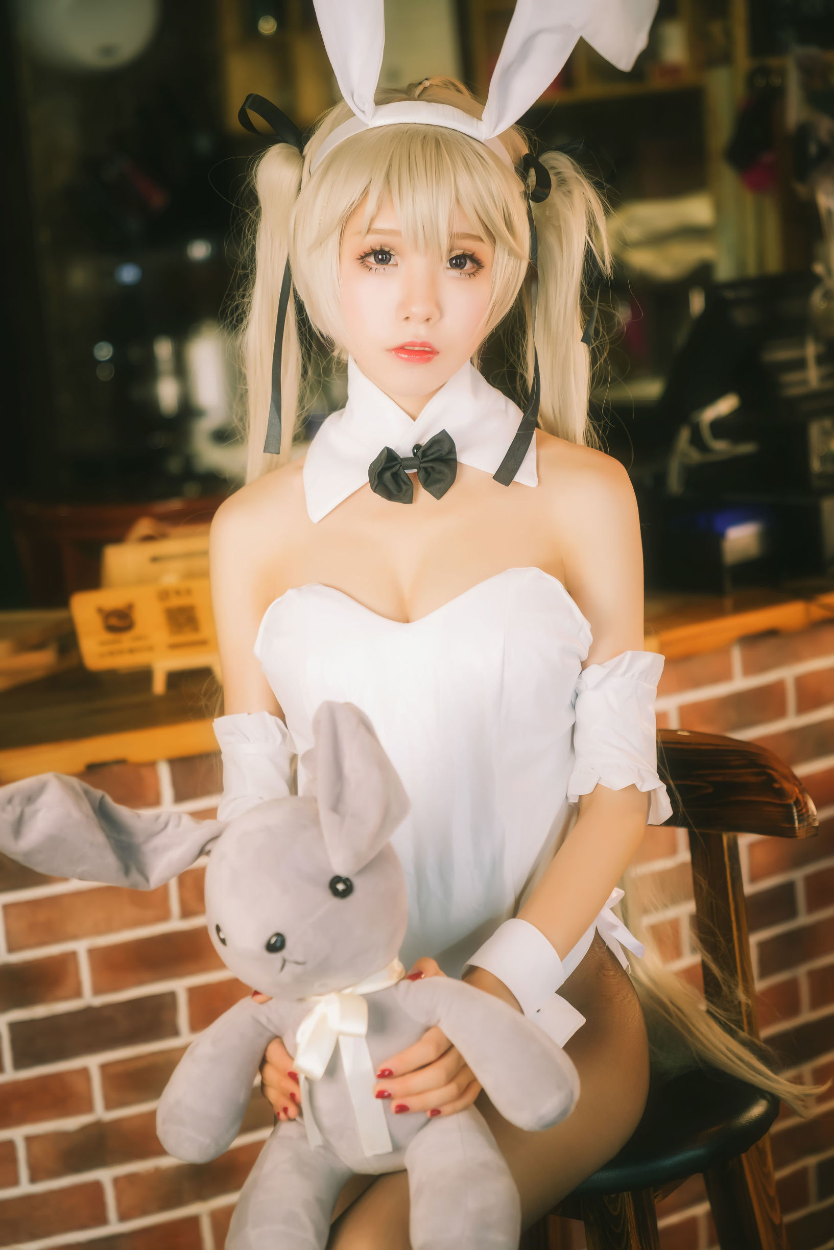 Cosplay Photo] Anime Blogger Shui Miao Aqua - Qiong Mei Bunny Girl