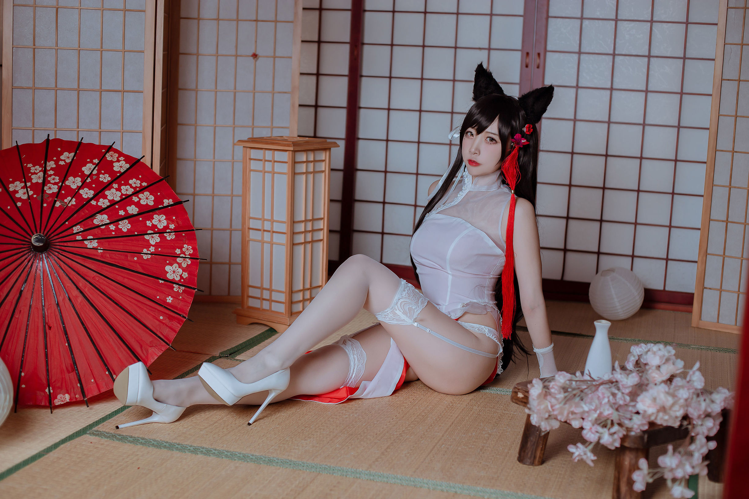Cosplay Photo] Popular Coser Er Zuo Nisa - Dog of the Kin's Azure Love Atago in Qipao