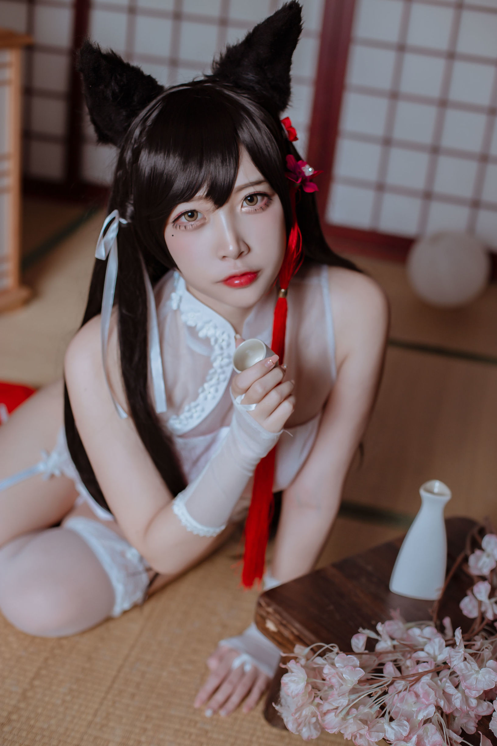 Cosplay Photo] Popular Coser Er Zuo Nisa - Dog of the Kin's Azure Love Atago in Qipao