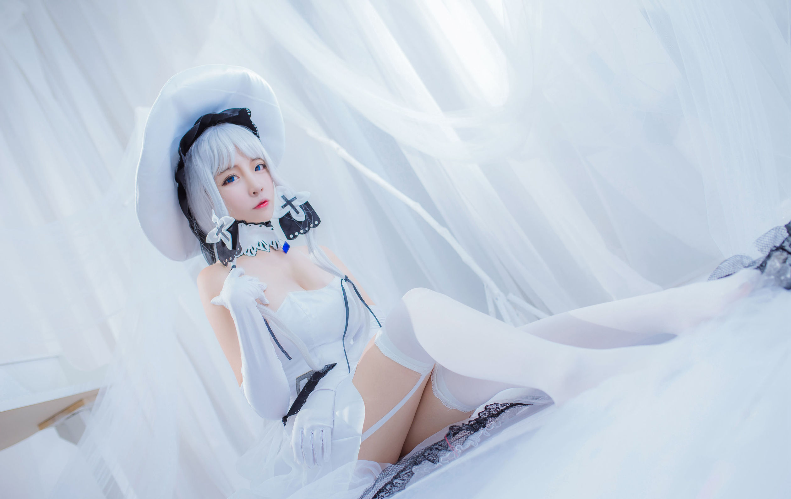 Cosplay Photos] Popular Cosplayer Er Zuo Nisa - Azur Lane Glorious