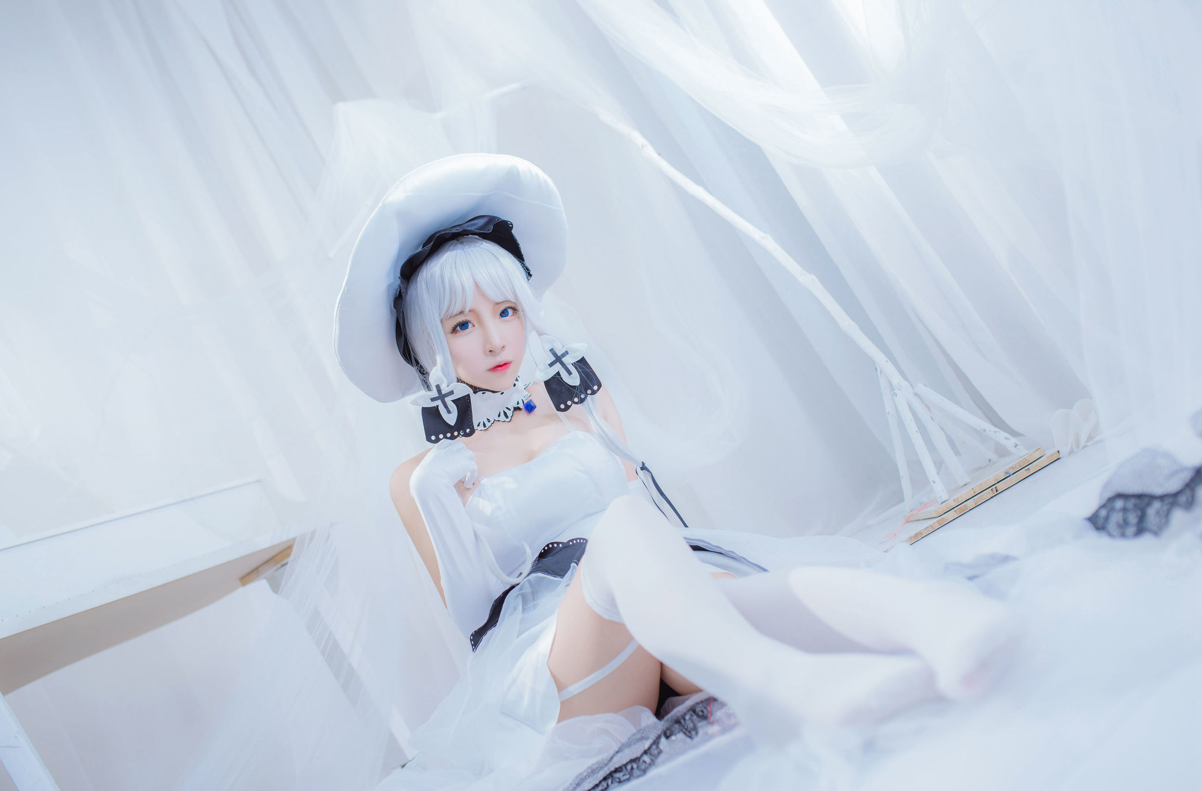 Cosplay Photos] Popular Cosplayer Er Zuo Nisa - Azur Lane Glorious
