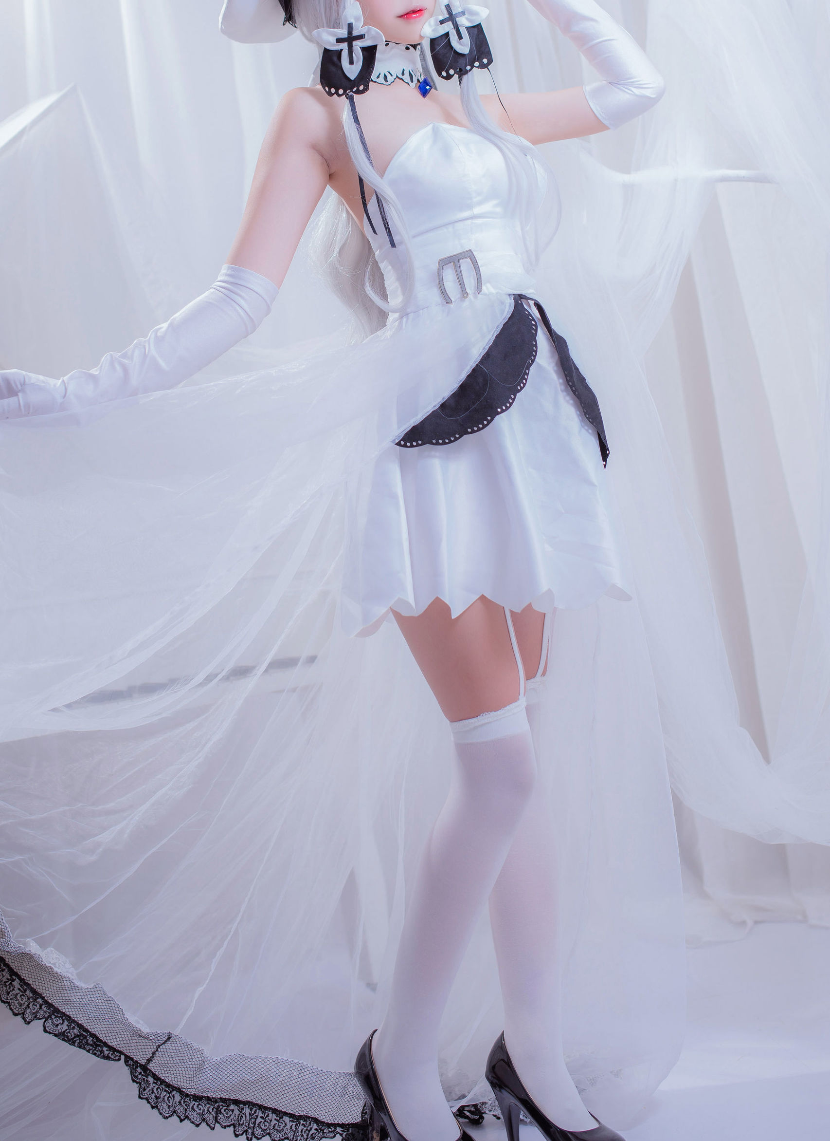 Cosplay Photos] Popular Cosplayer Er Zuo Nisa - Azur Lane Glorious