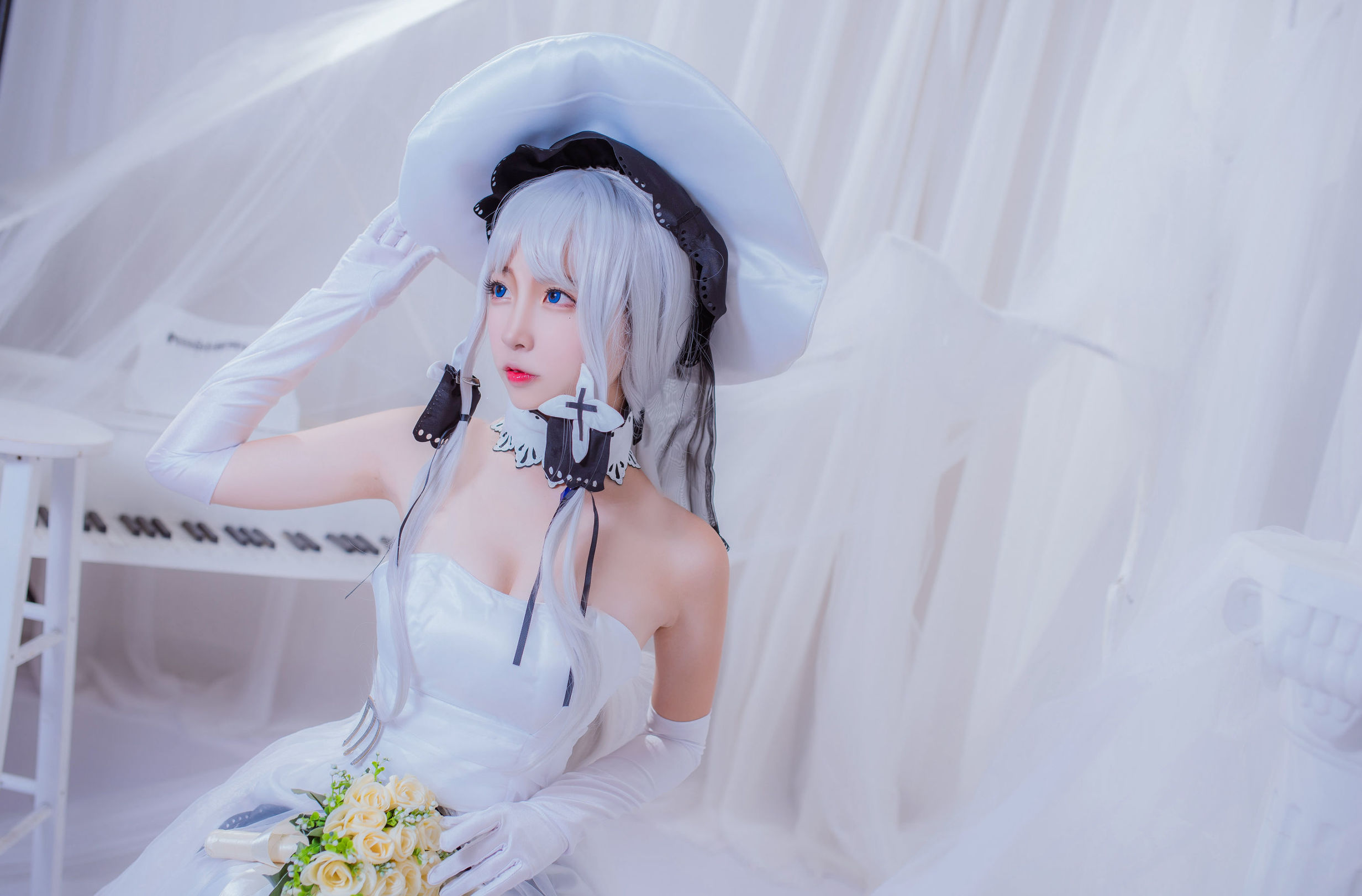 Cosplay Photos] Popular Cosplayer Er Zuo Nisa - Azur Lane Glorious