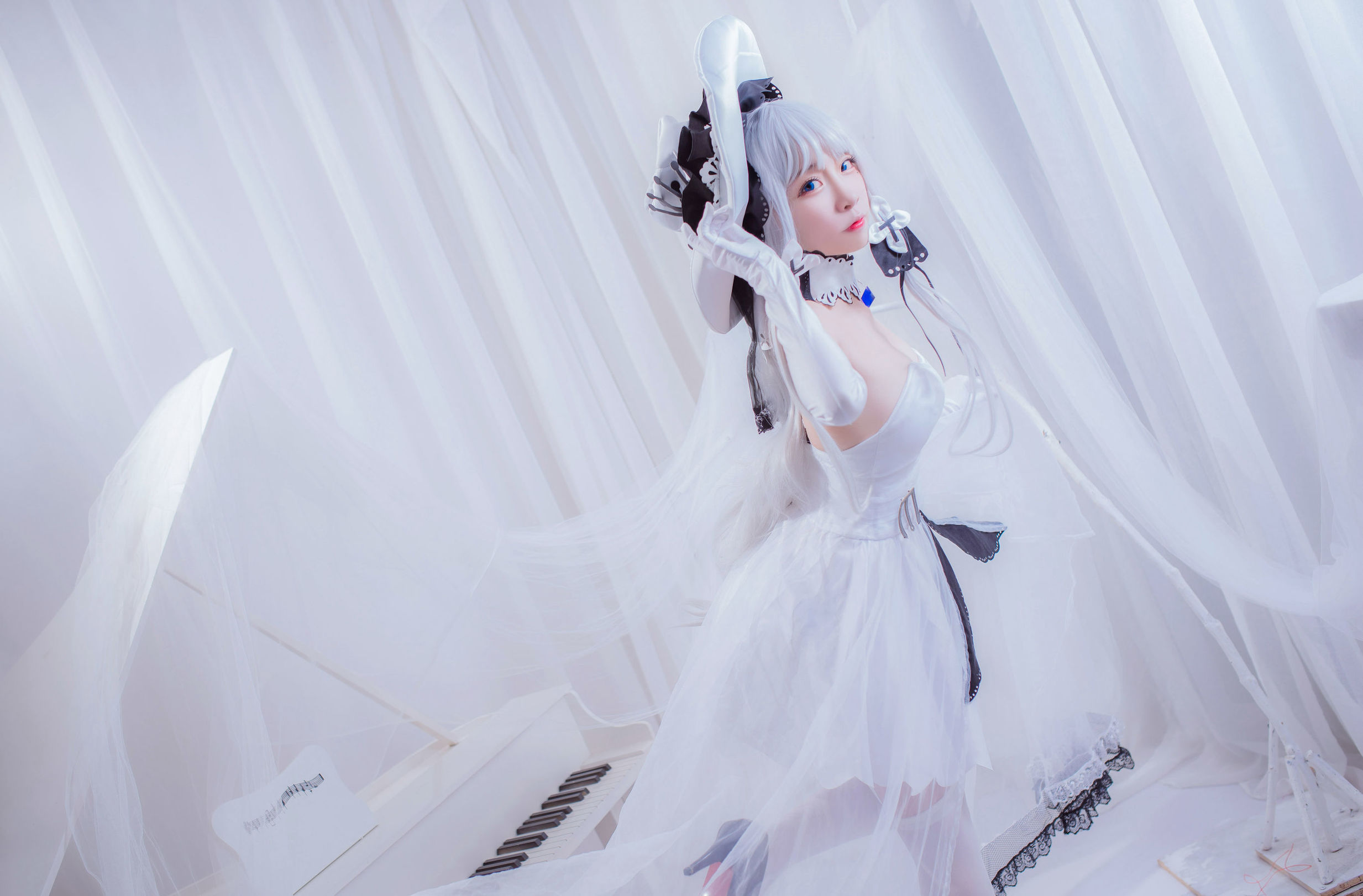 Cosplay Photos] Popular Cosplayer Er Zuo Nisa - Azur Lane Glorious