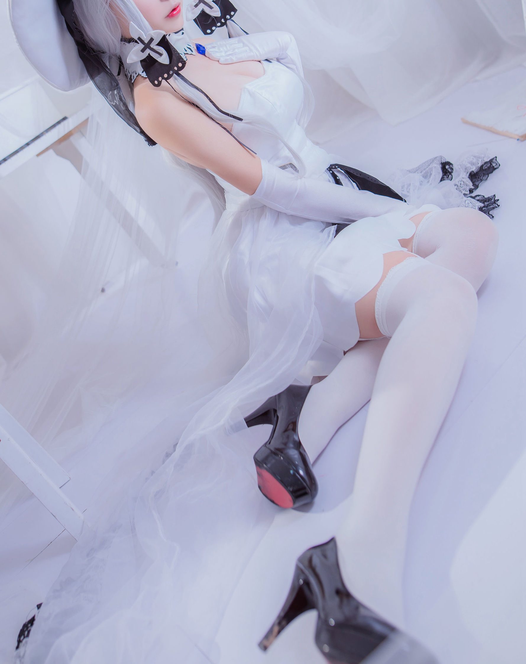 Cosplay Photos] Popular Cosplayer Er Zuo Nisa - Azur Lane Glorious