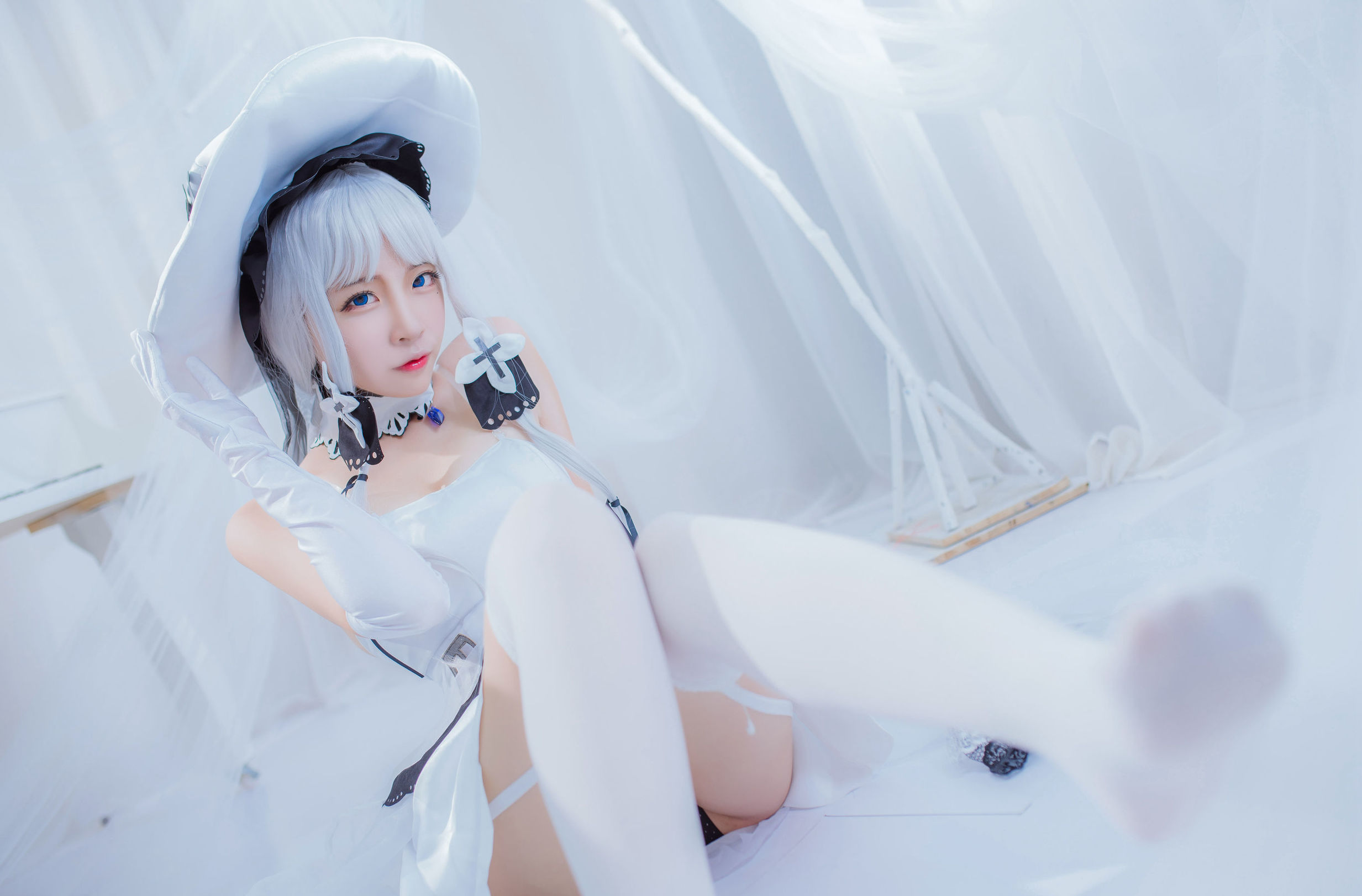 Cosplay Photos] Popular Cosplayer Er Zuo Nisa - Azur Lane Glorious