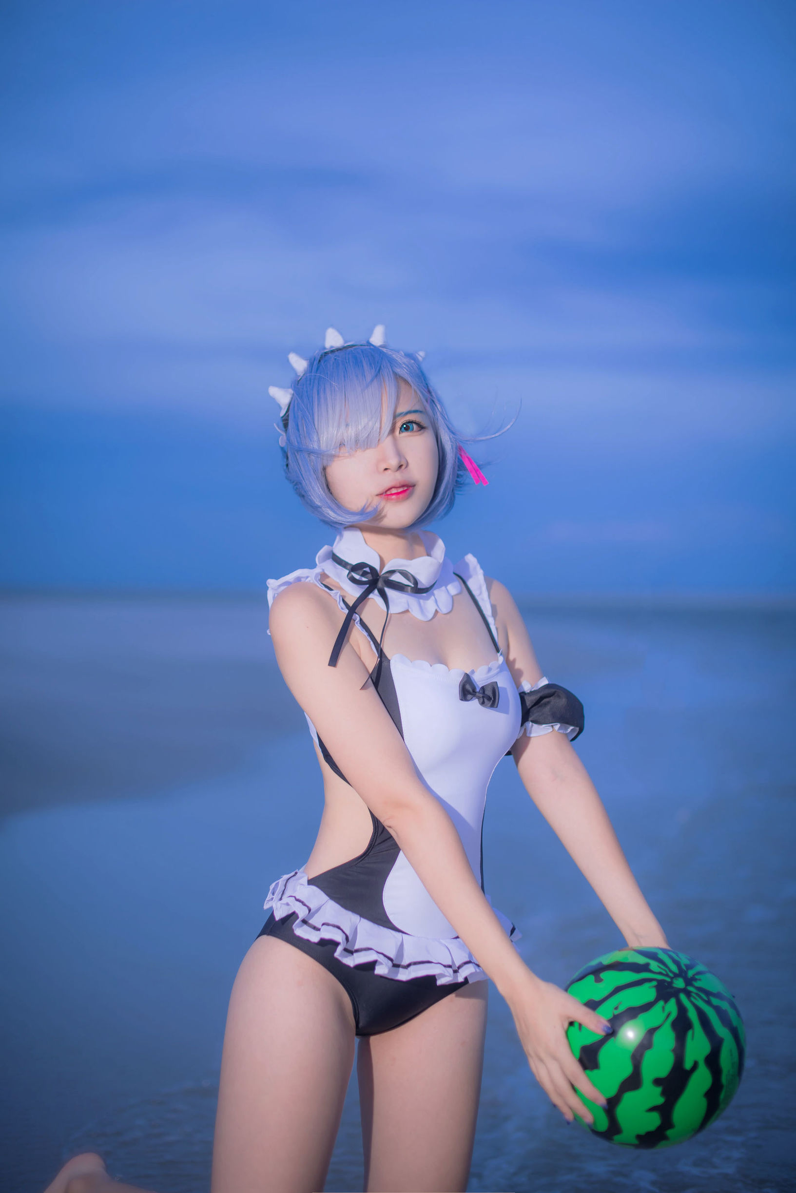 Ảnh Cosplay] Coser nổi tiếng Er Zuo Nisa - Rem áo tắm