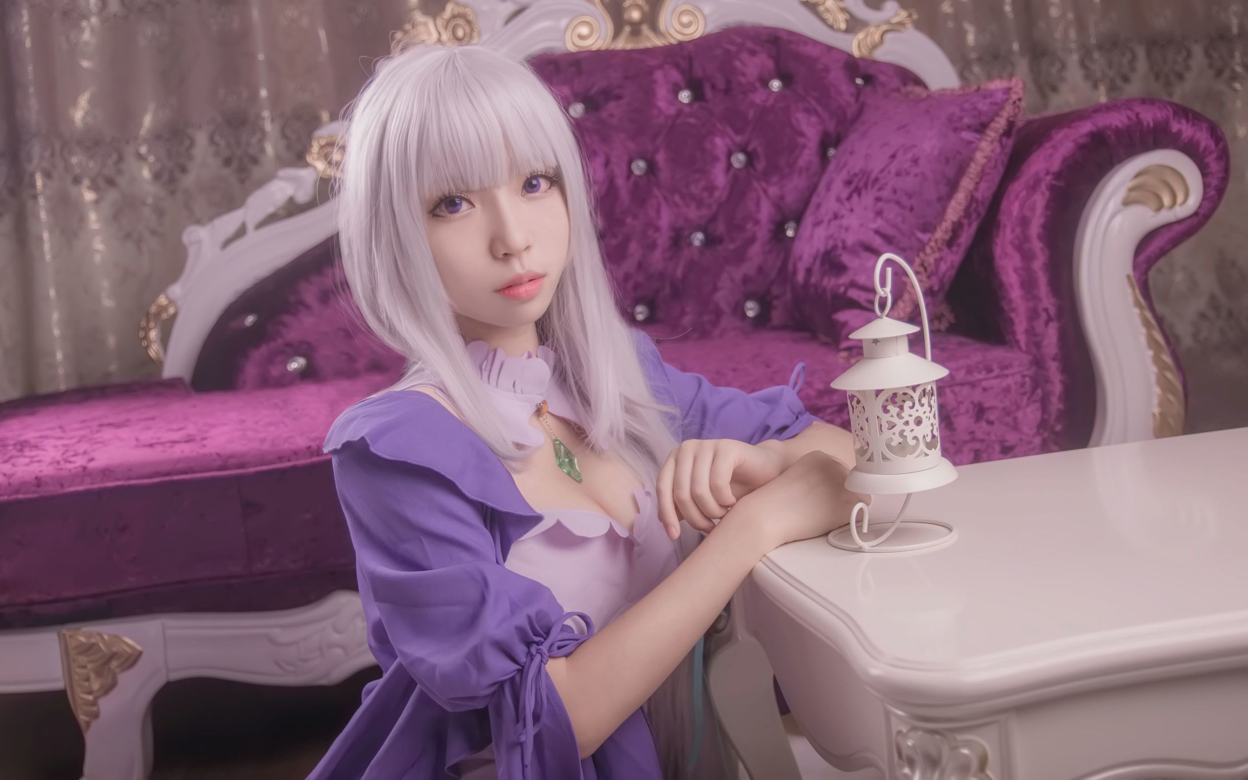 Cosplay Ảnh] Moe Mei Bai Yi Zi Giao Chu - RE: Bắt Đầu Cuộc Sống Ở Thế Giới Khác Emilia