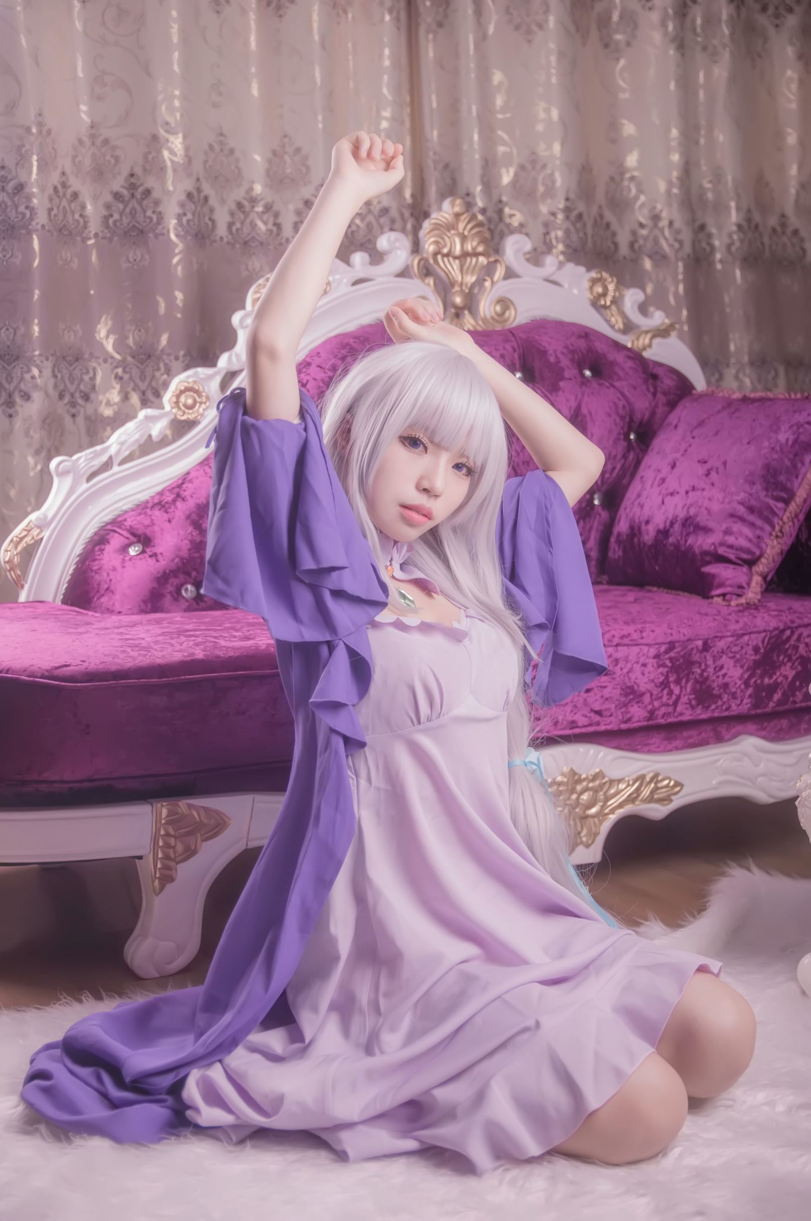 Cosplay Ảnh] Moe Mei Bai Yi Zi Giao Chu - RE: Bắt Đầu Cuộc Sống Ở Thế Giới Khác Emilia