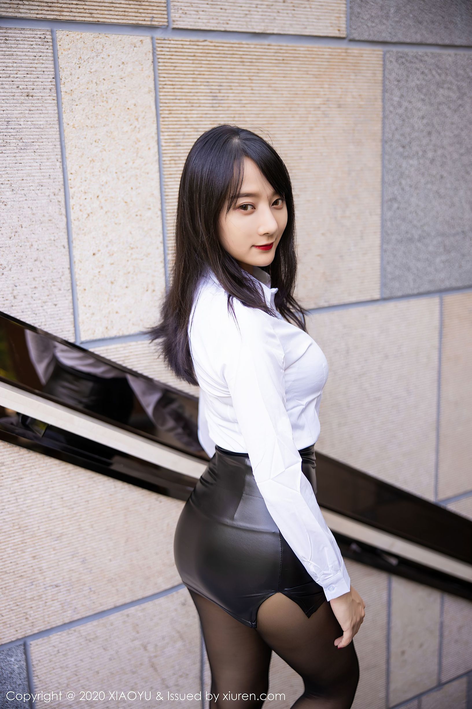 [语画界XIAOYU] Vol.394 何嘉颖
