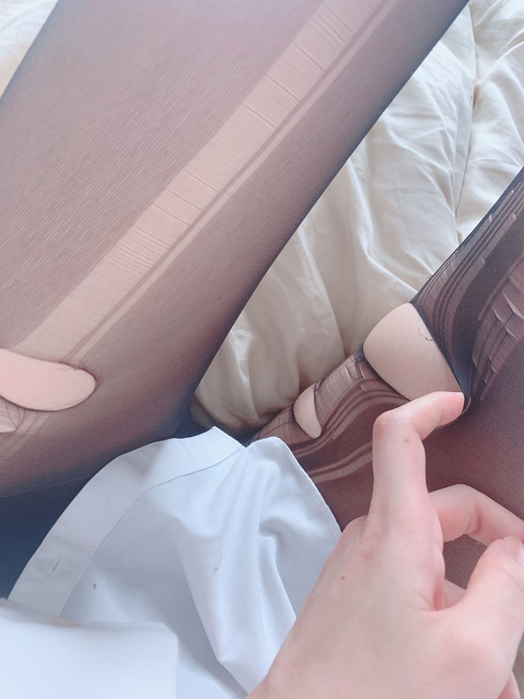 Coser Nổi Tiếng] COSER Nhật Bản Ngọt Ngào Kenken [Fantia] 2020.05 Tất (Phiên Bản Rách)