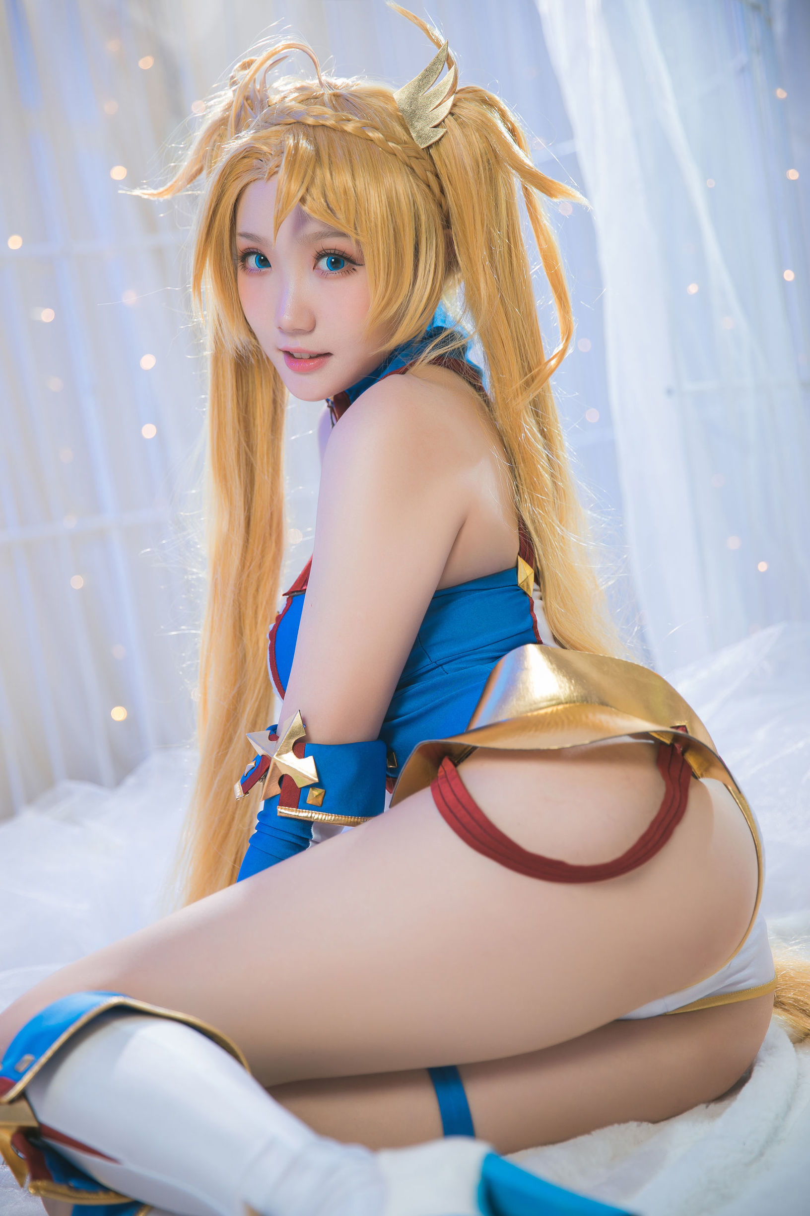 Net Red Coser] Coser Qua Hi Jang Phúc Lợi - Bradamante