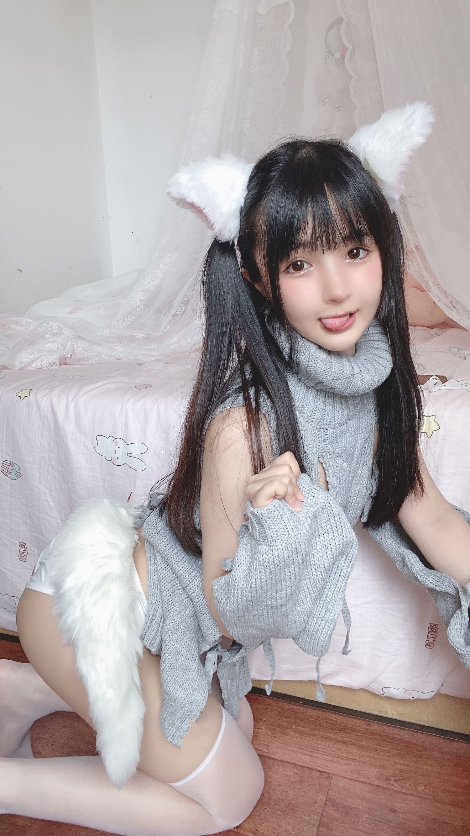 왕홍 COSER] 사쿠라이 닝닝 - 흰 고양이짱