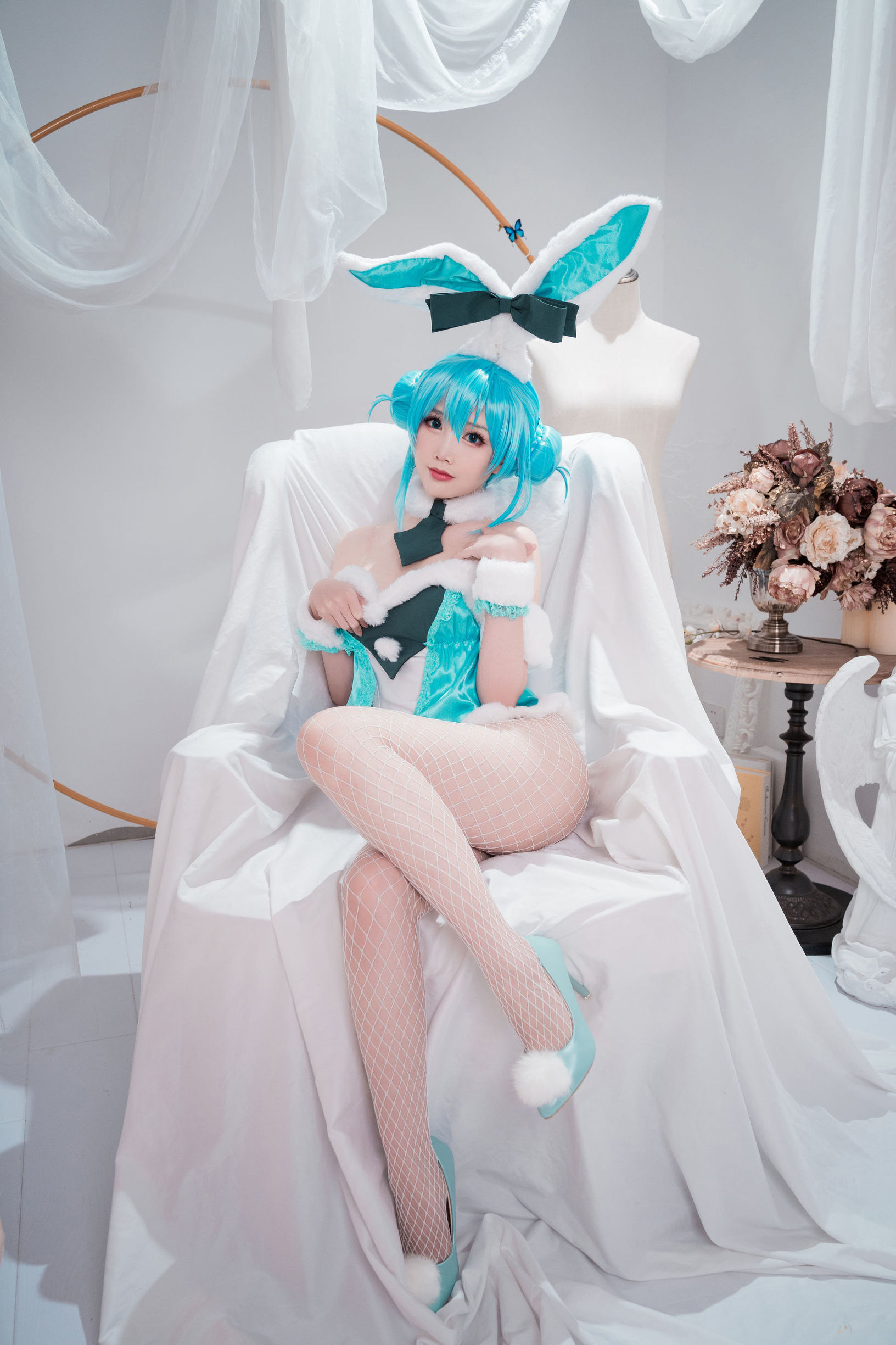 Coser Ngôi Sao Mạng] Coser Dễ Thương Phổ Biến Mianbing Xianer - Hatsune Thỏ Nữ Lang