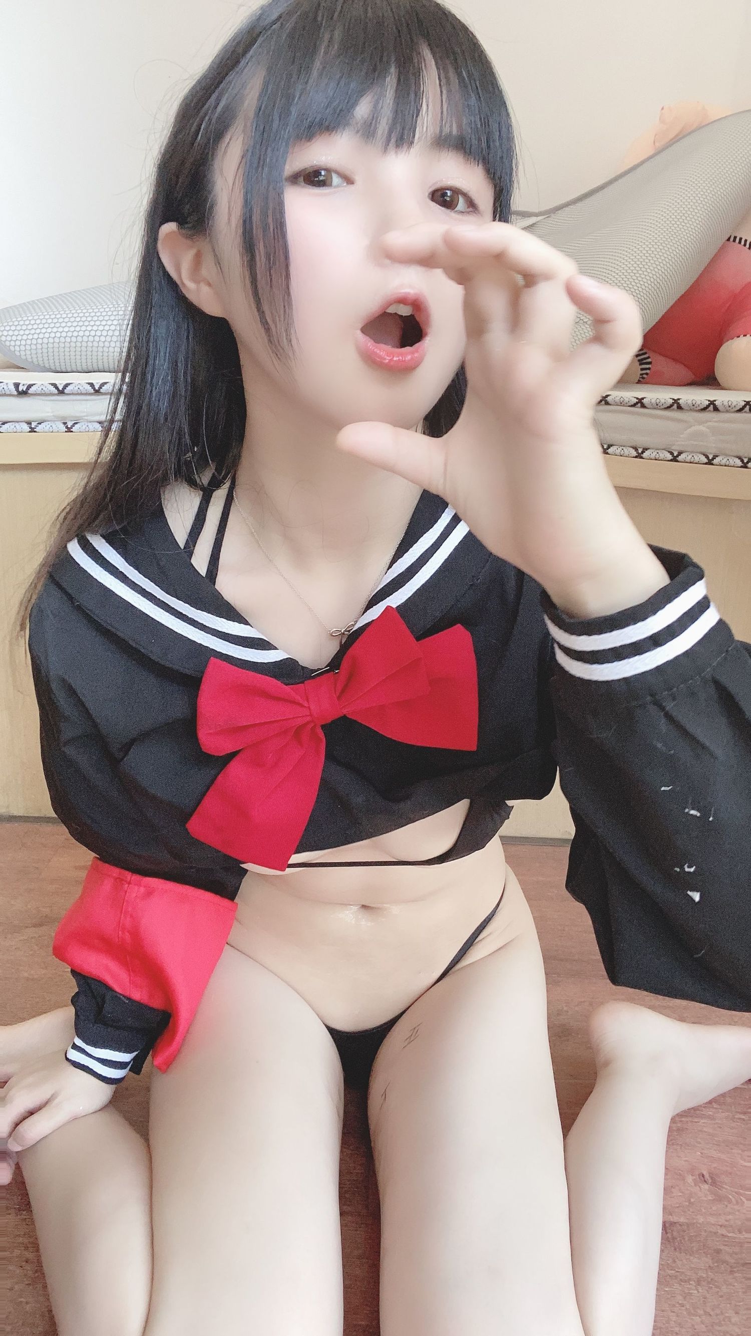 [网红COSER] 桜井宁宁 - 黑色JK