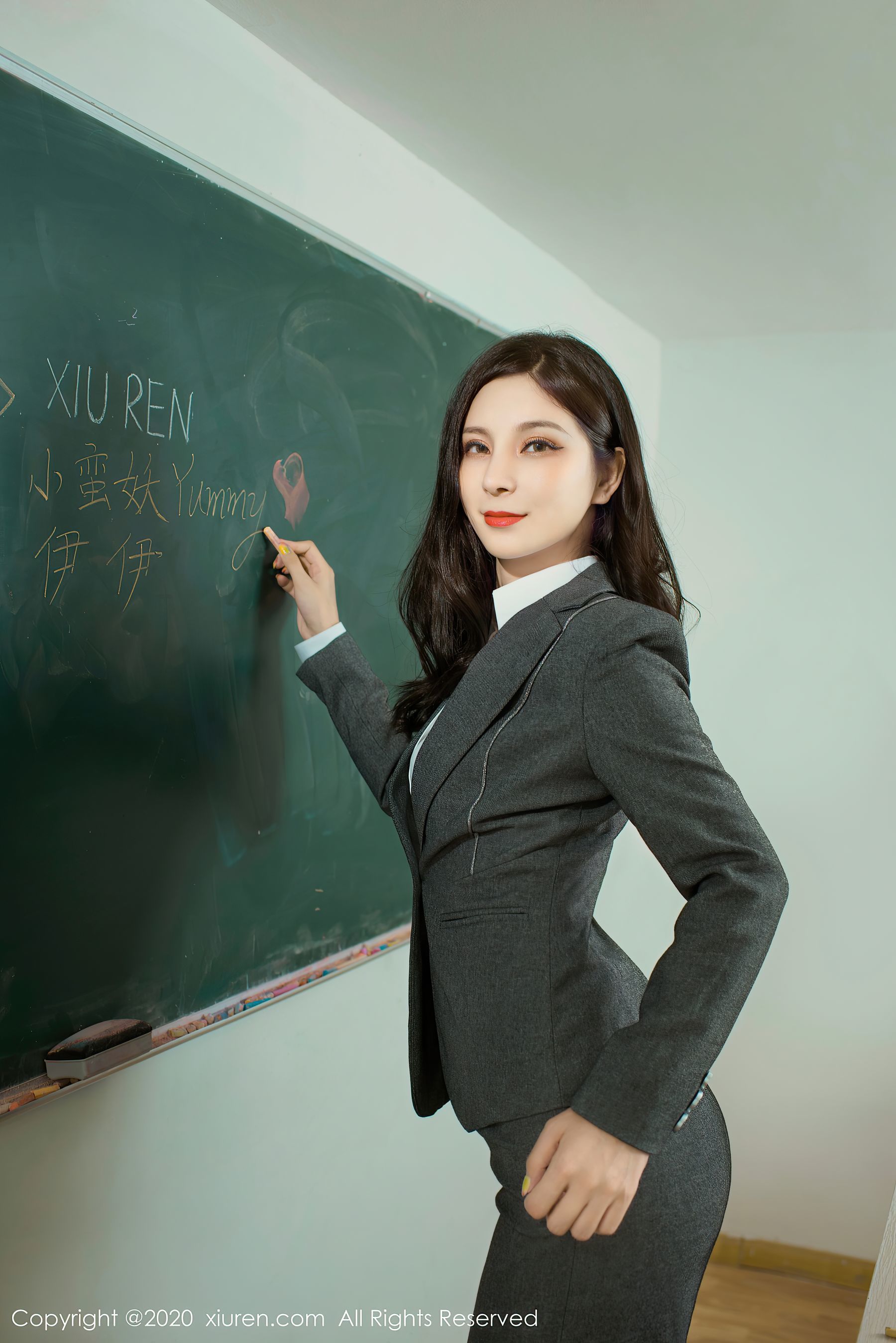 [秀人XiuRen] No.2591 小蛮妖Yummy