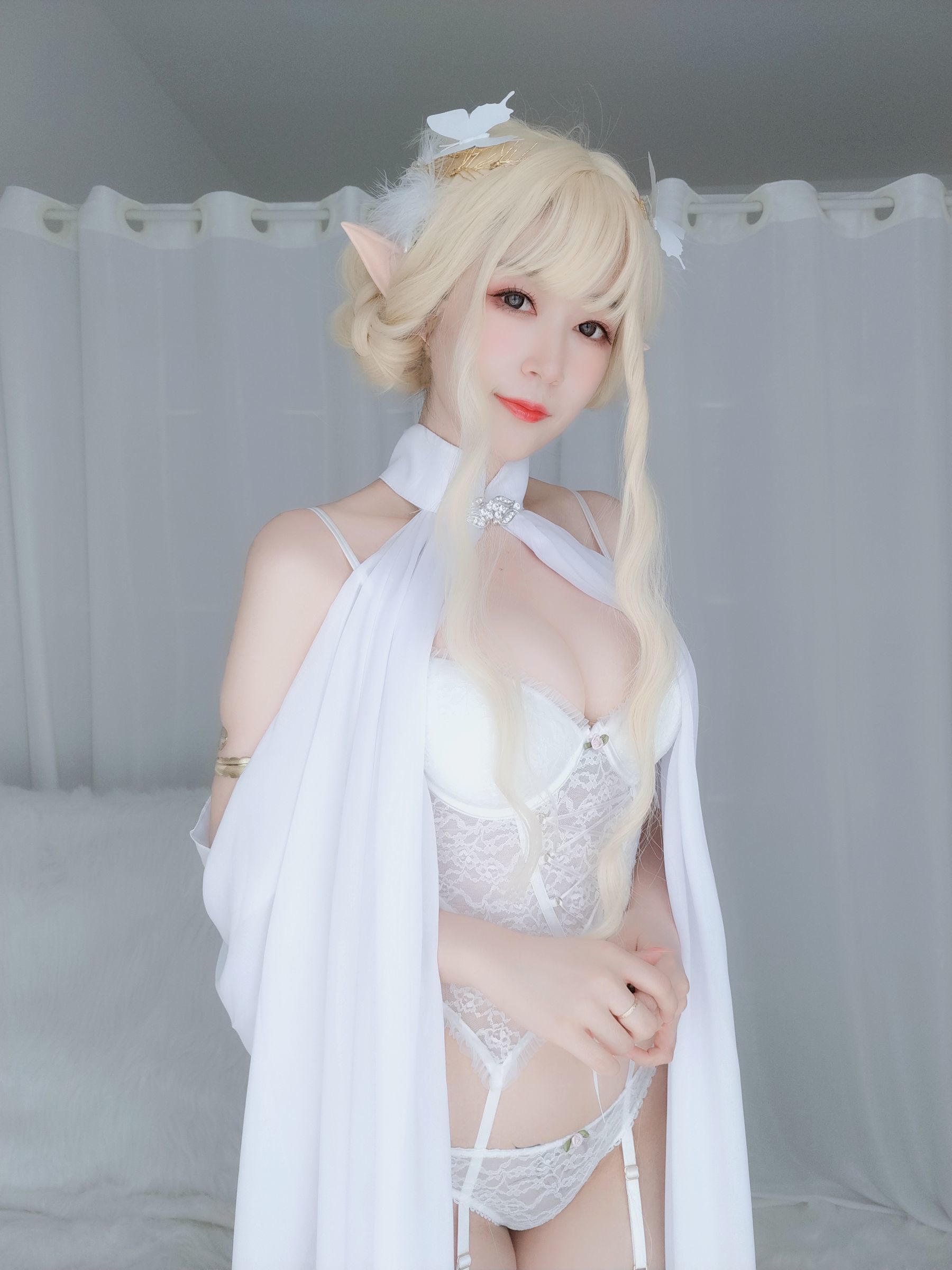 Cosplay] Coser Tiểu Thư Bạch Ngân - Tiểu Bạch Dương