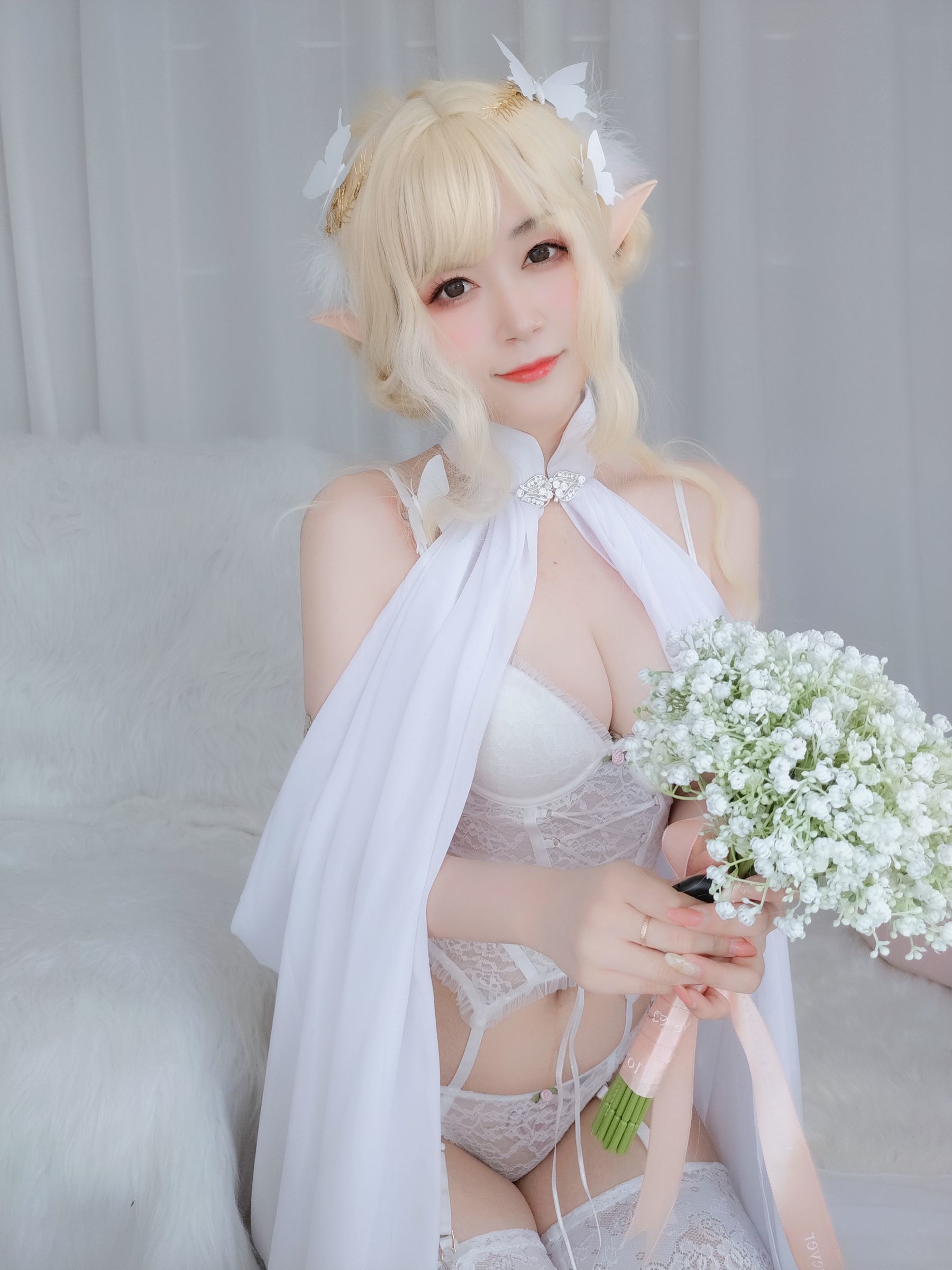 [Cosplay] Coser小姐姐白银 - 小白羊