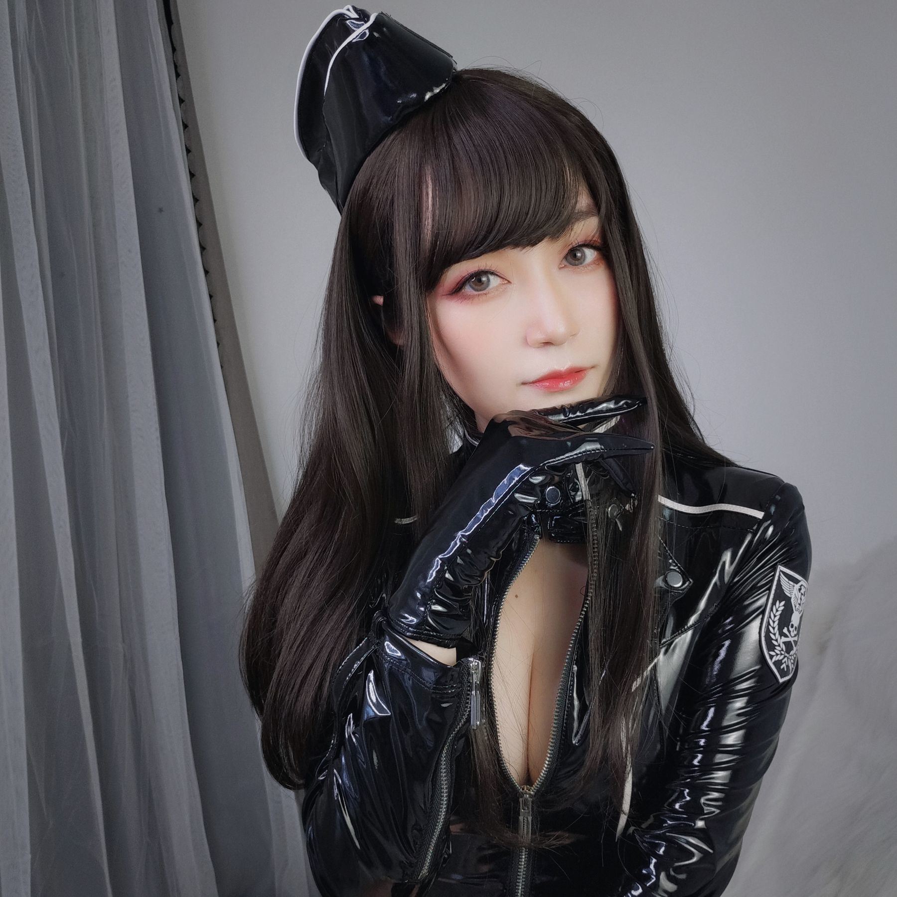 Cosplay] Coser Miss Silver - Communications Officer