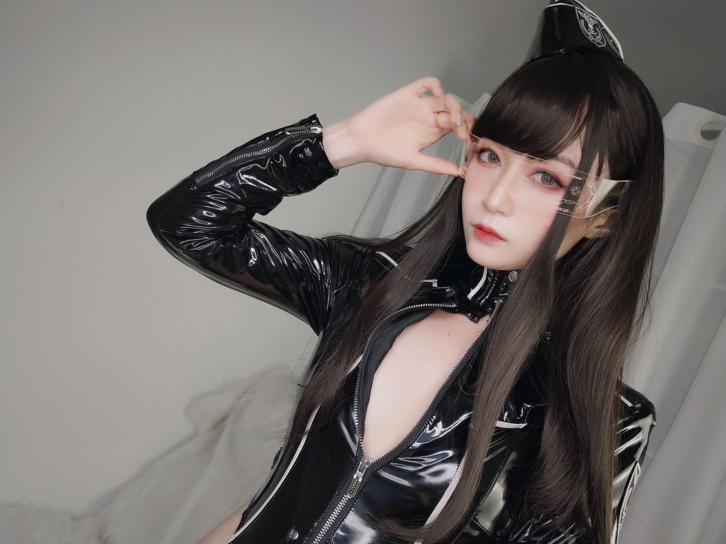 Cosplay] Coser Miss Silver - Communications Officer