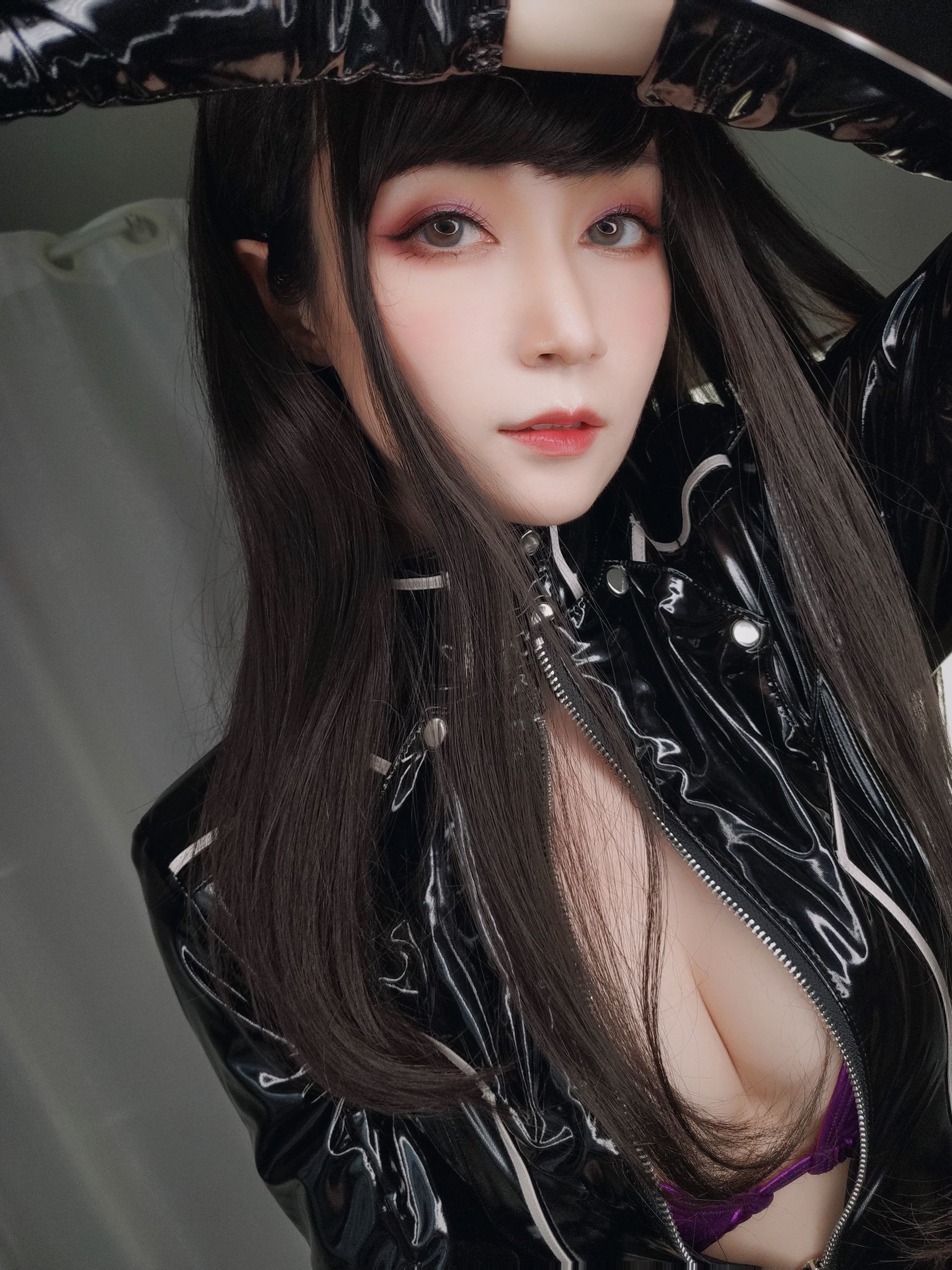 Cosplay] Coser Tiểu tỷ tỷ Bạch Ngân - Sĩ quan Truyền thông