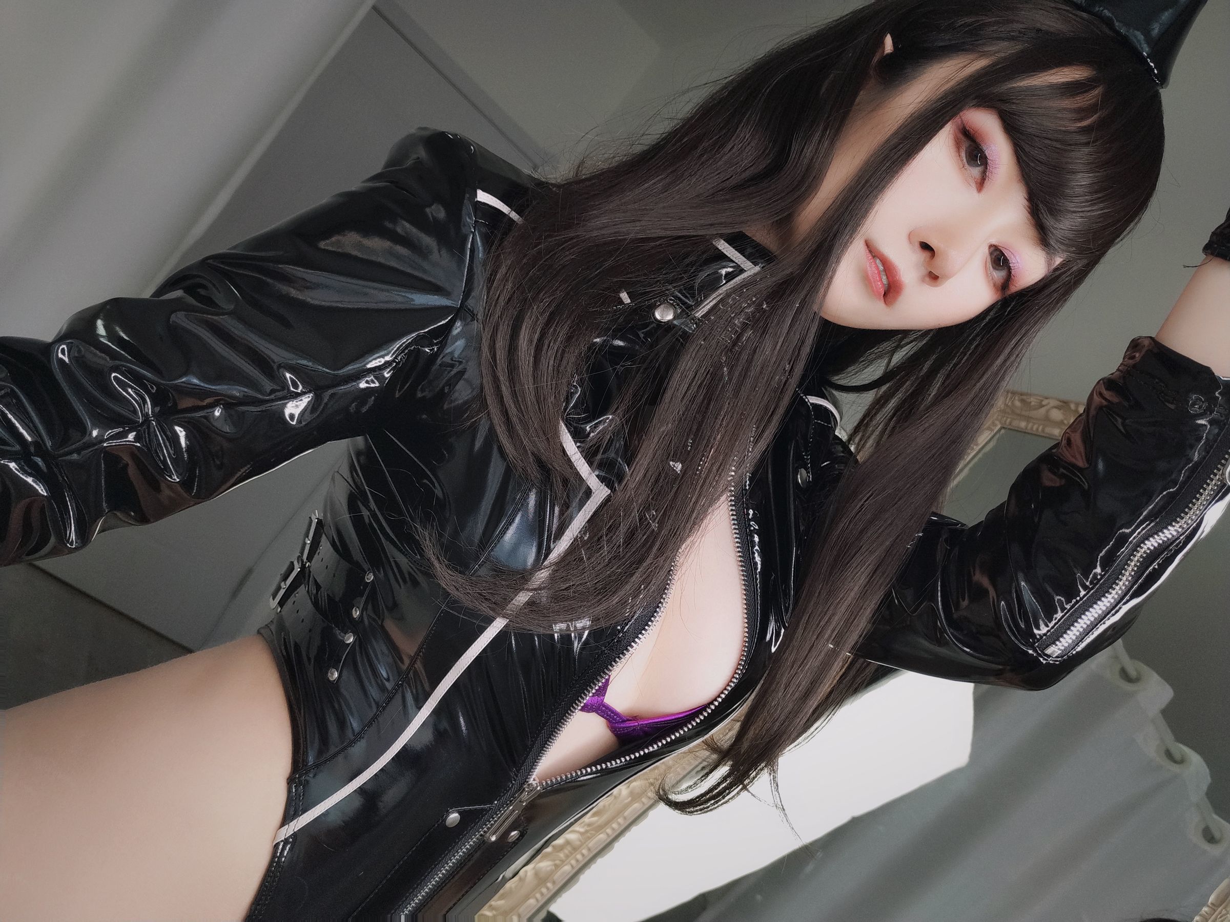 Cosplay] Coser Tiểu tỷ tỷ Bạch Ngân - Sĩ quan Truyền thông