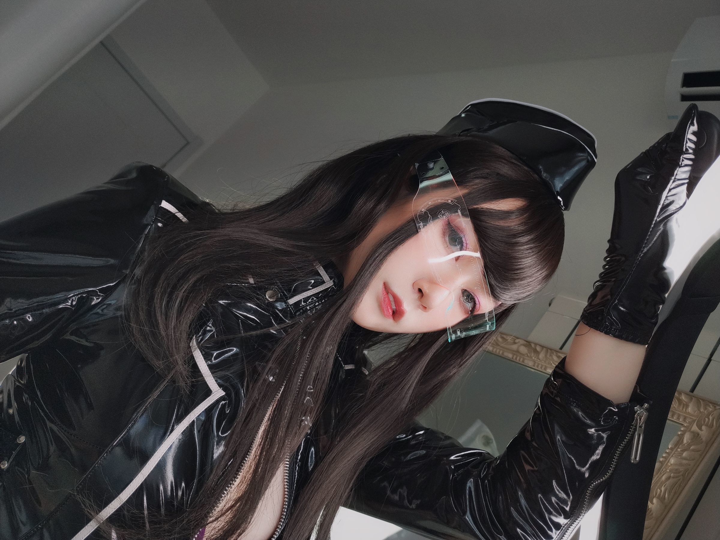 Cosplay] Coser Tiểu tỷ tỷ Bạch Ngân - Sĩ quan Truyền thông