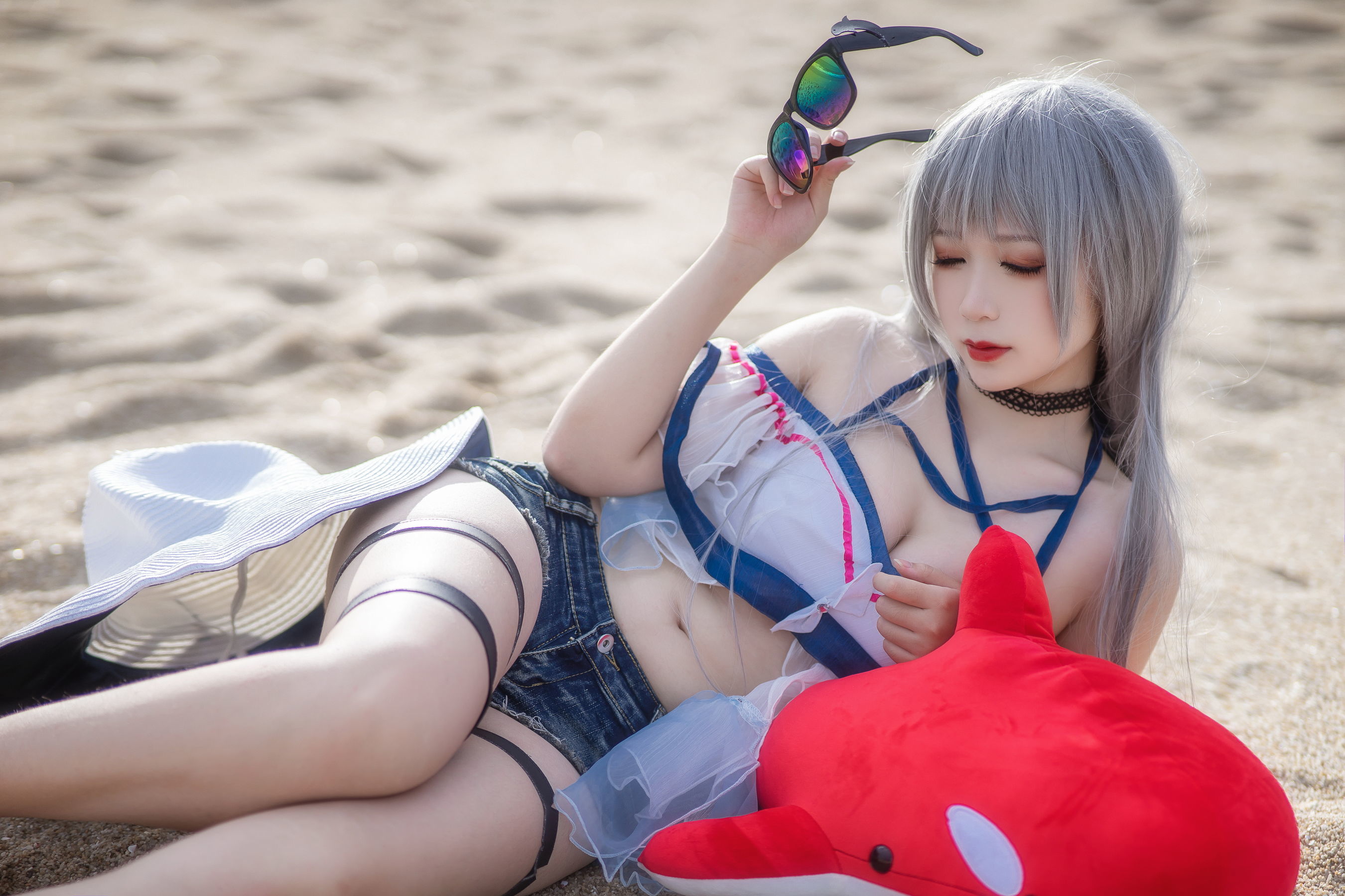 コスプレ] アニメブロガー サクラロウチャンw - スカディ水着
